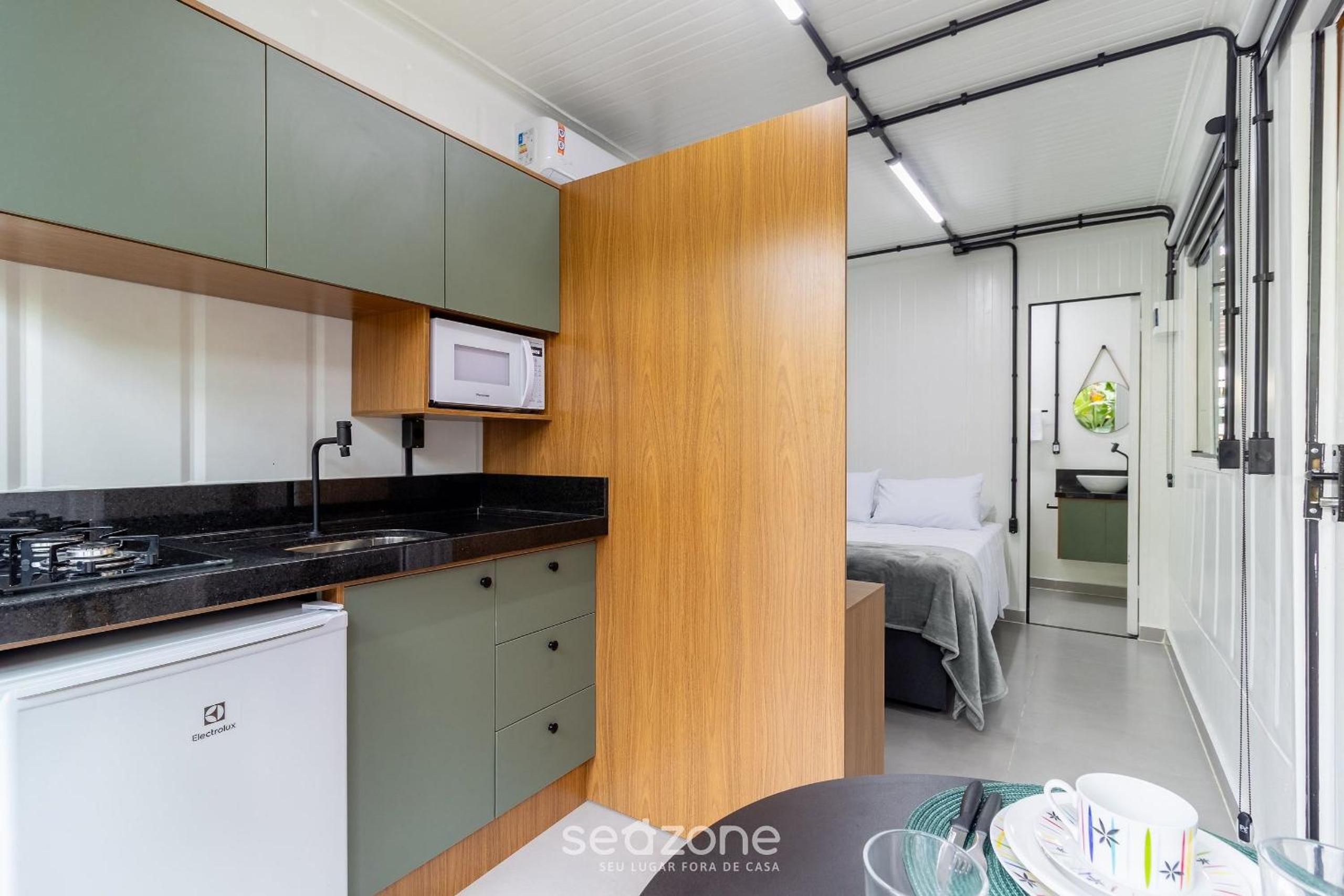 Beautiful and Practical Studios in Lagoa da Conceição - JAS