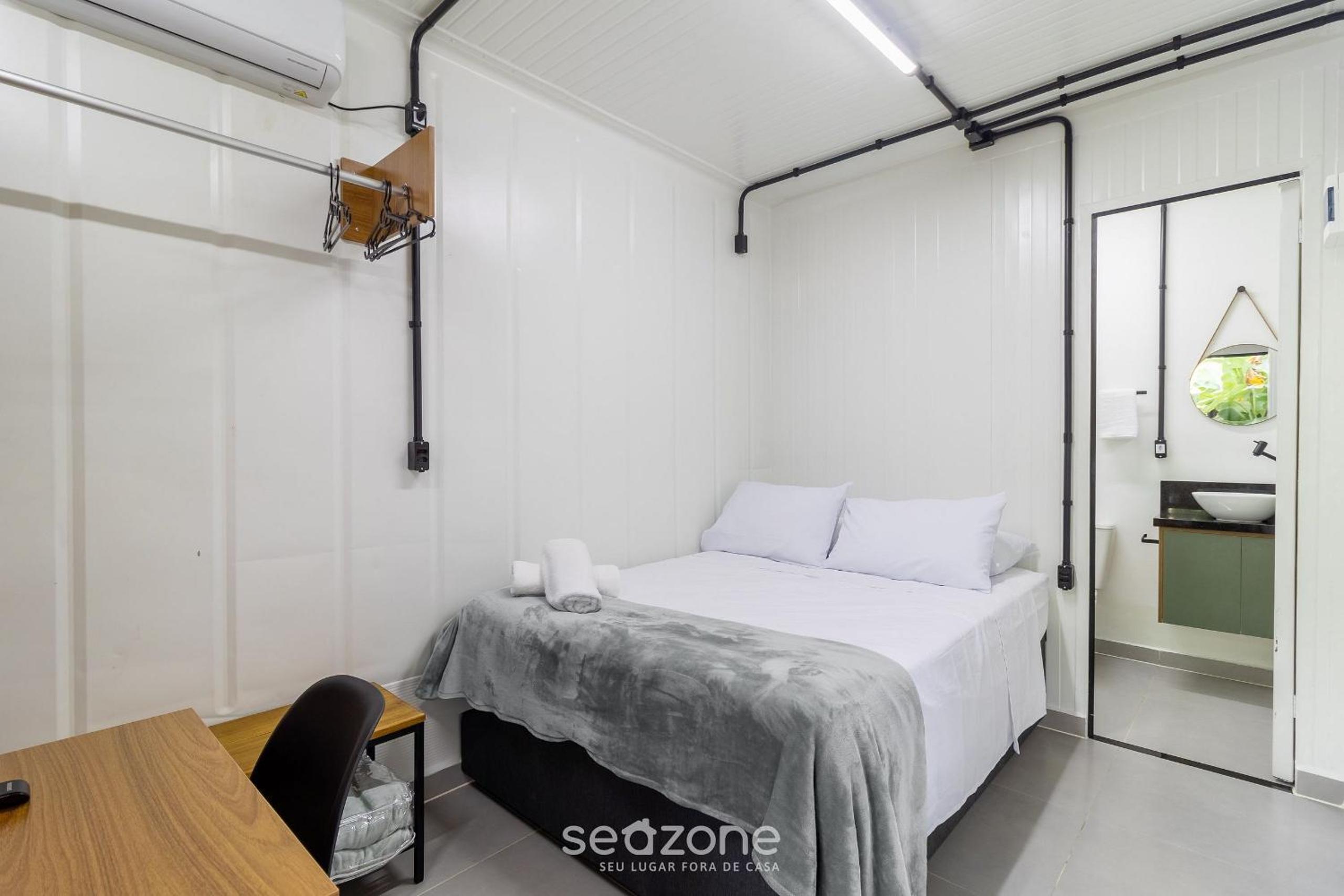 Beautiful and Practical Studios in Lagoa da Conceição - JAS