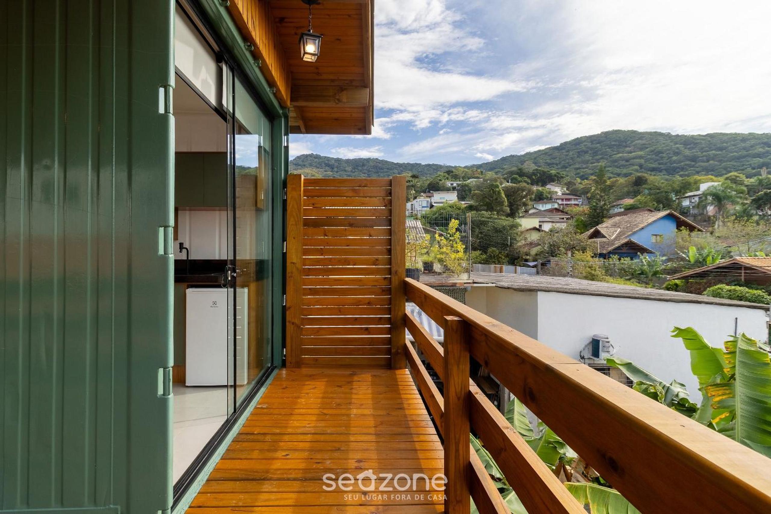 Beautiful and Practical Studios in Lagoa da Conceição - JAS