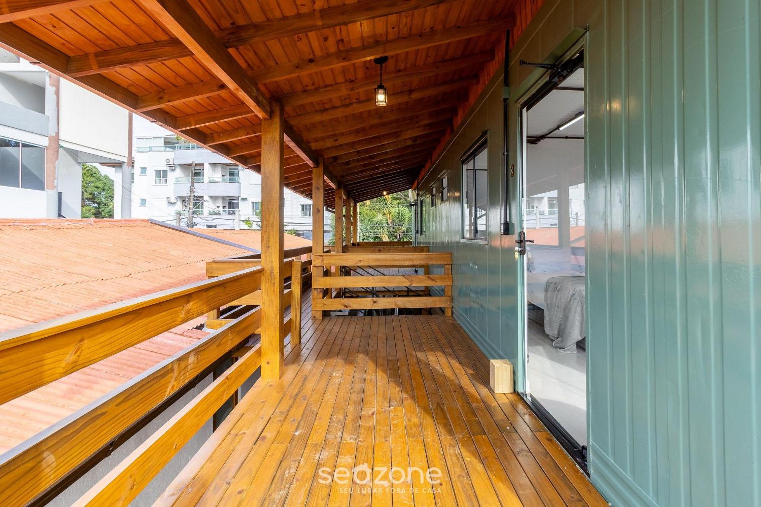 Beautiful and Practical Studios in Lagoa da Conceição - JAS
