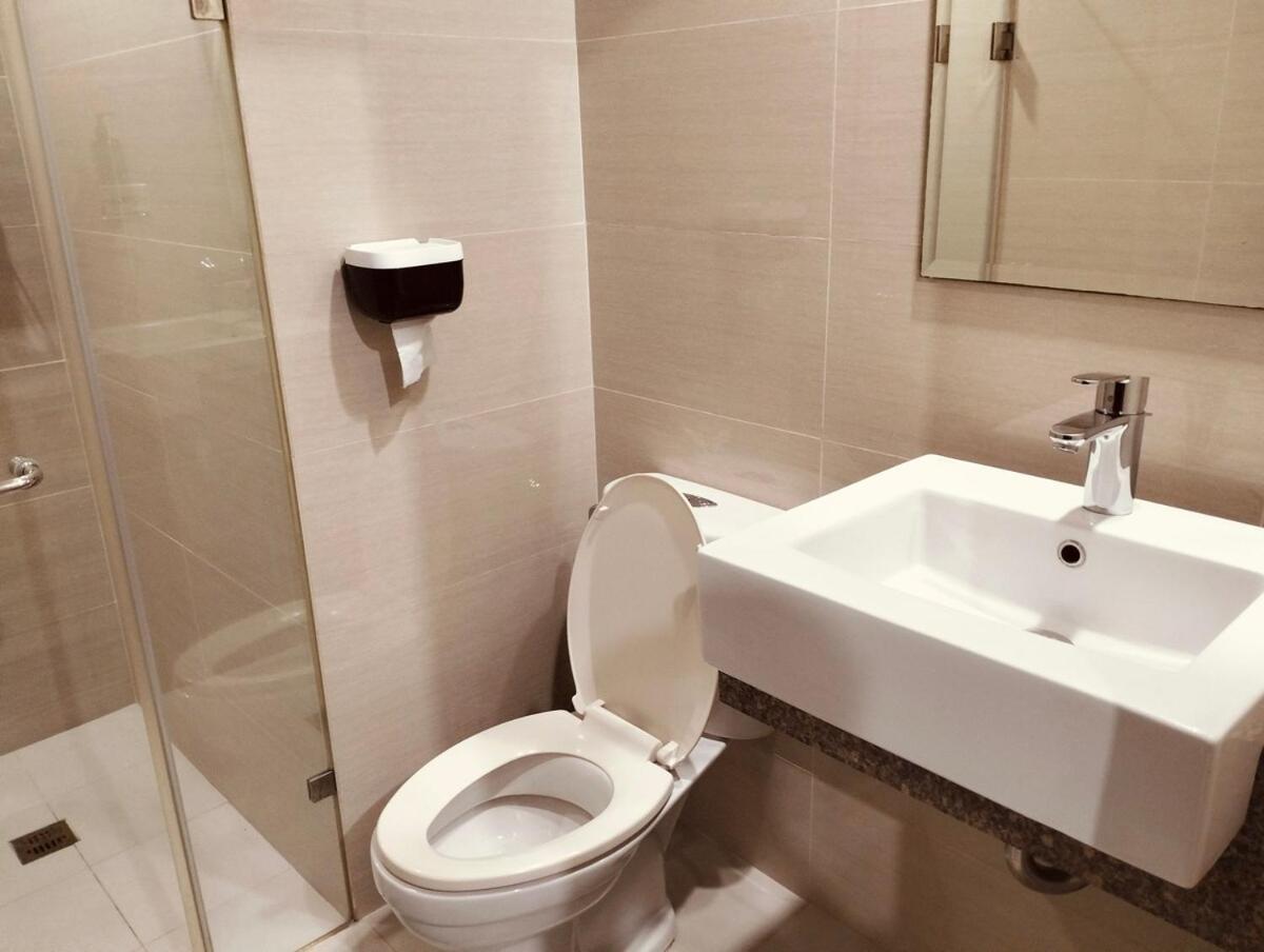 #Affordable Condotel Newport Boulevard