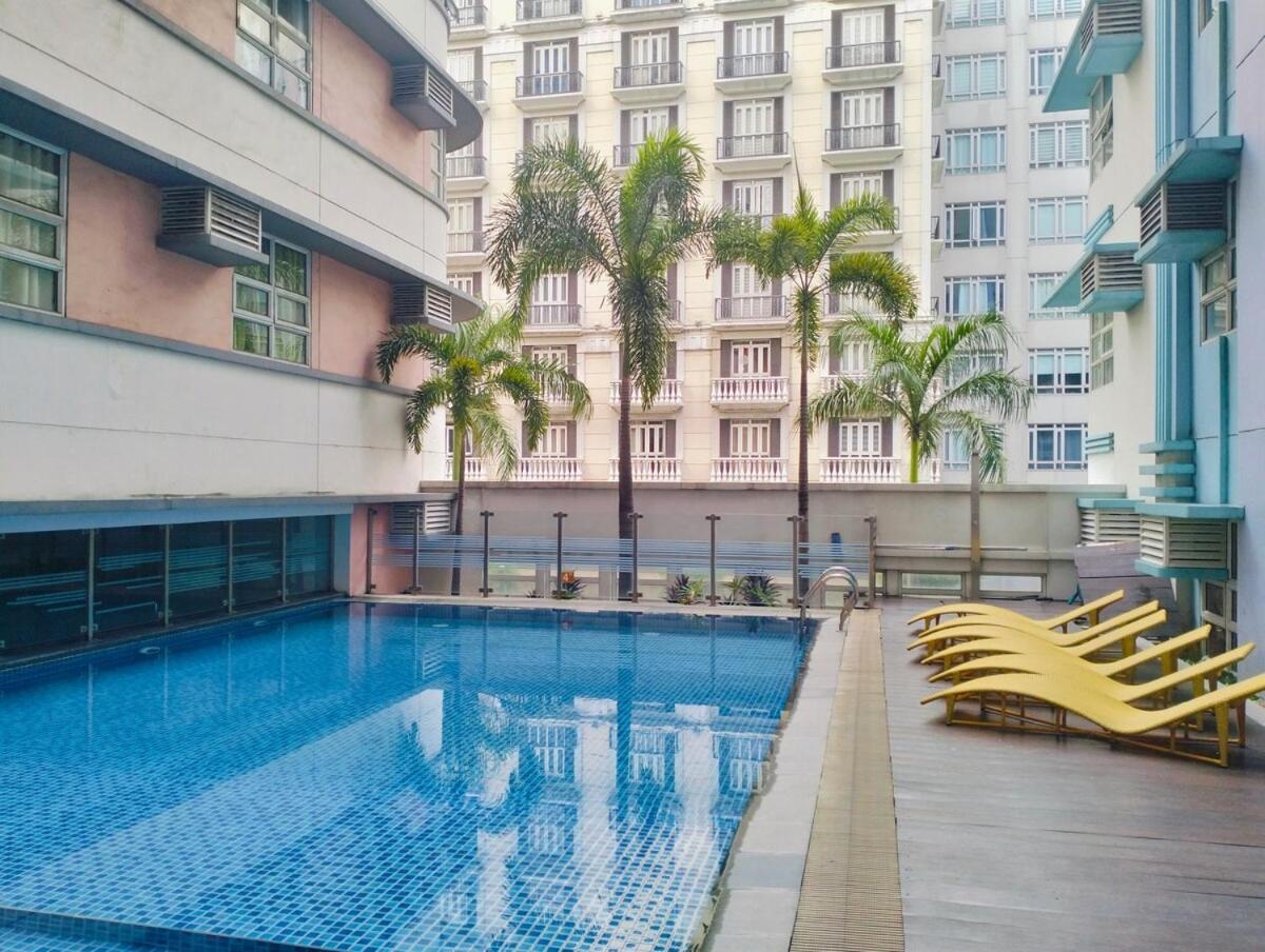 #Affordable Condotel Newport Boulevard
