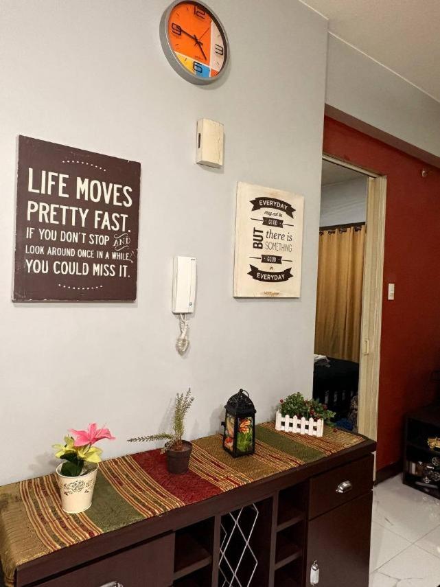 Super Cozy Apartment-Newport Boulevard