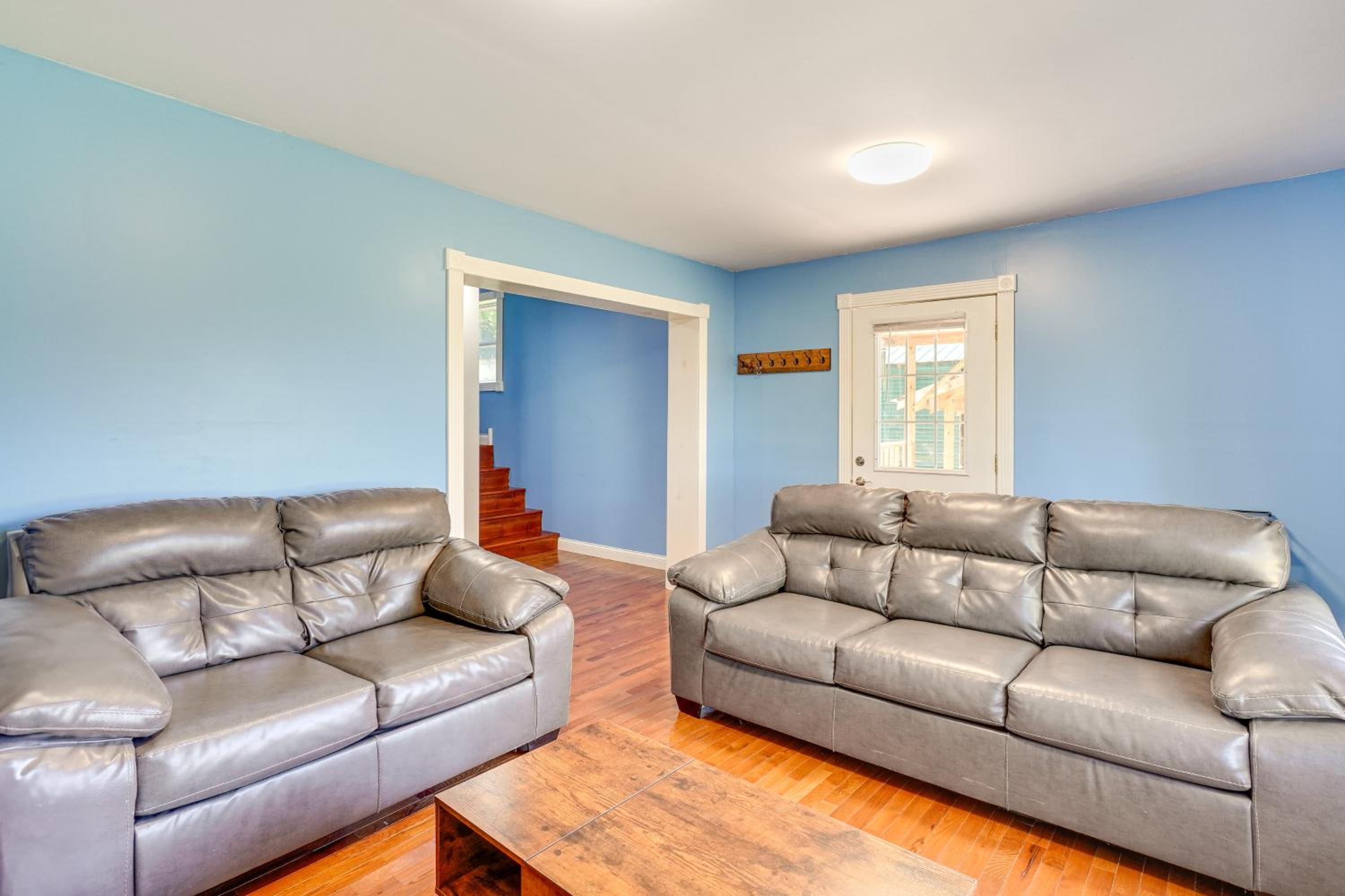 Peaceful and Private! Pet-Friendly Williamsburg Home