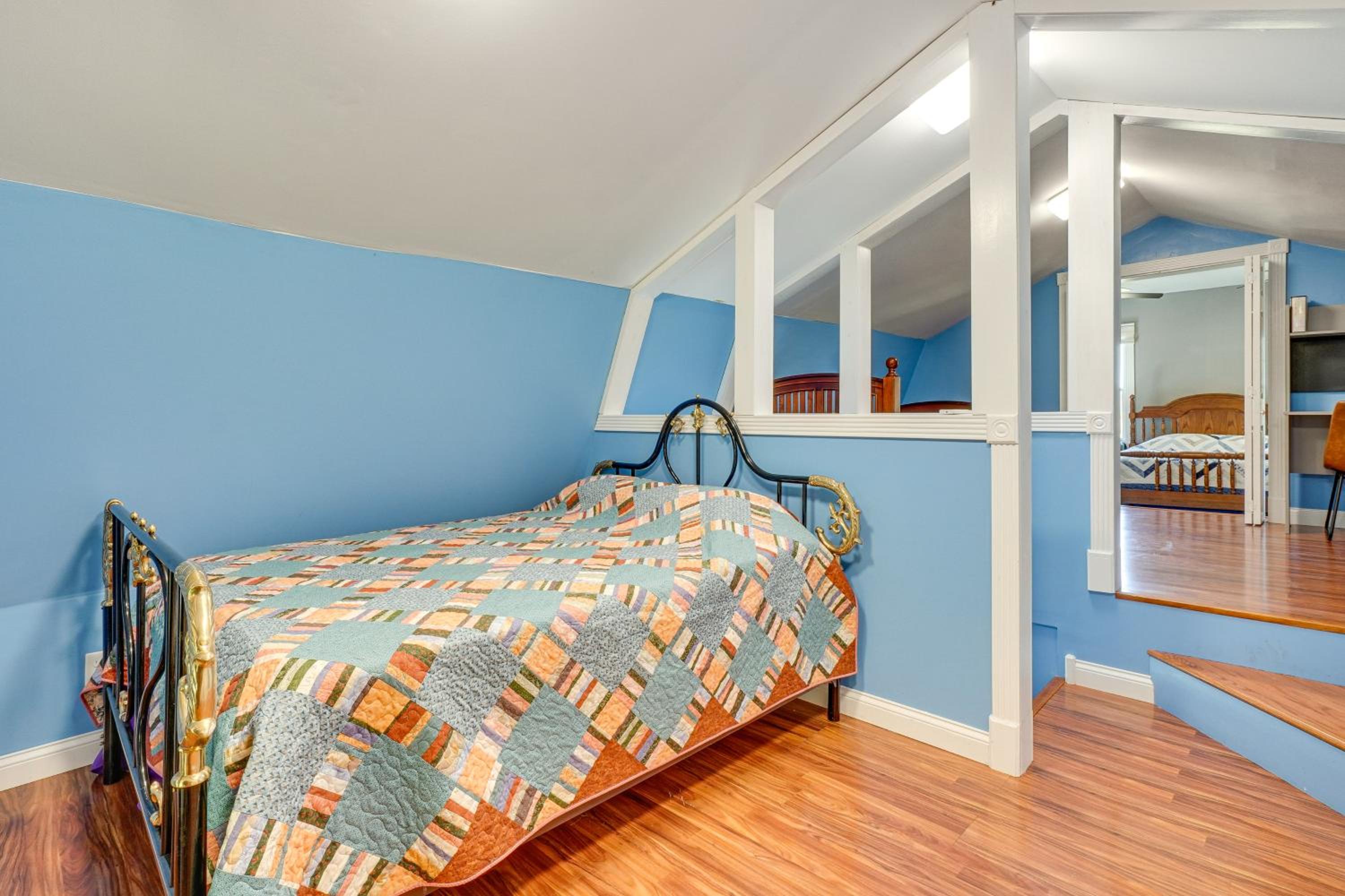 Peaceful and Private! Pet-Friendly Williamsburg Home