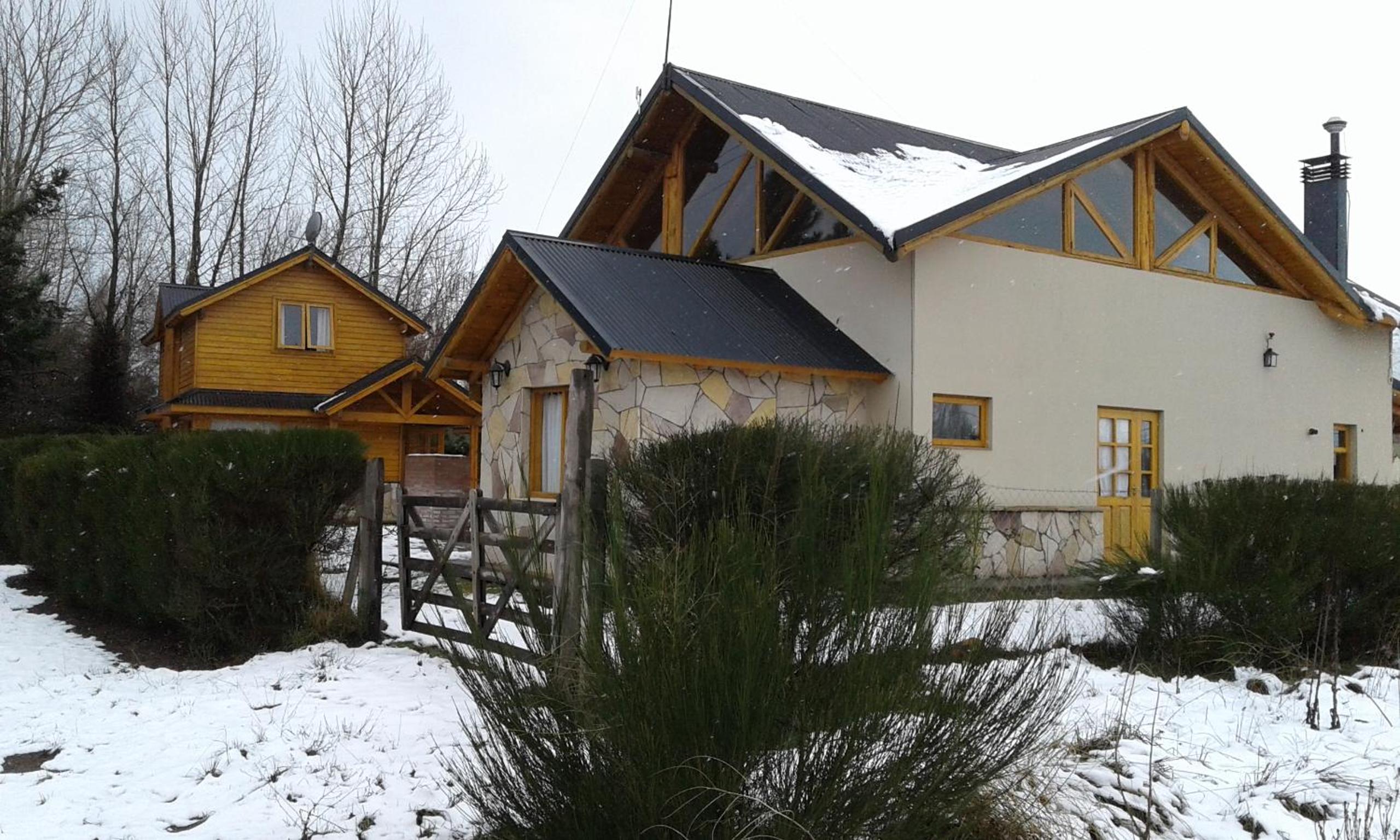 Complejo hotelero Illihue - Cabañas & Hostería