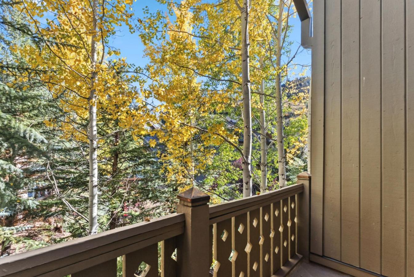 Arrowhead Oasis with Resort Perks and 5 Min Walk to Lift