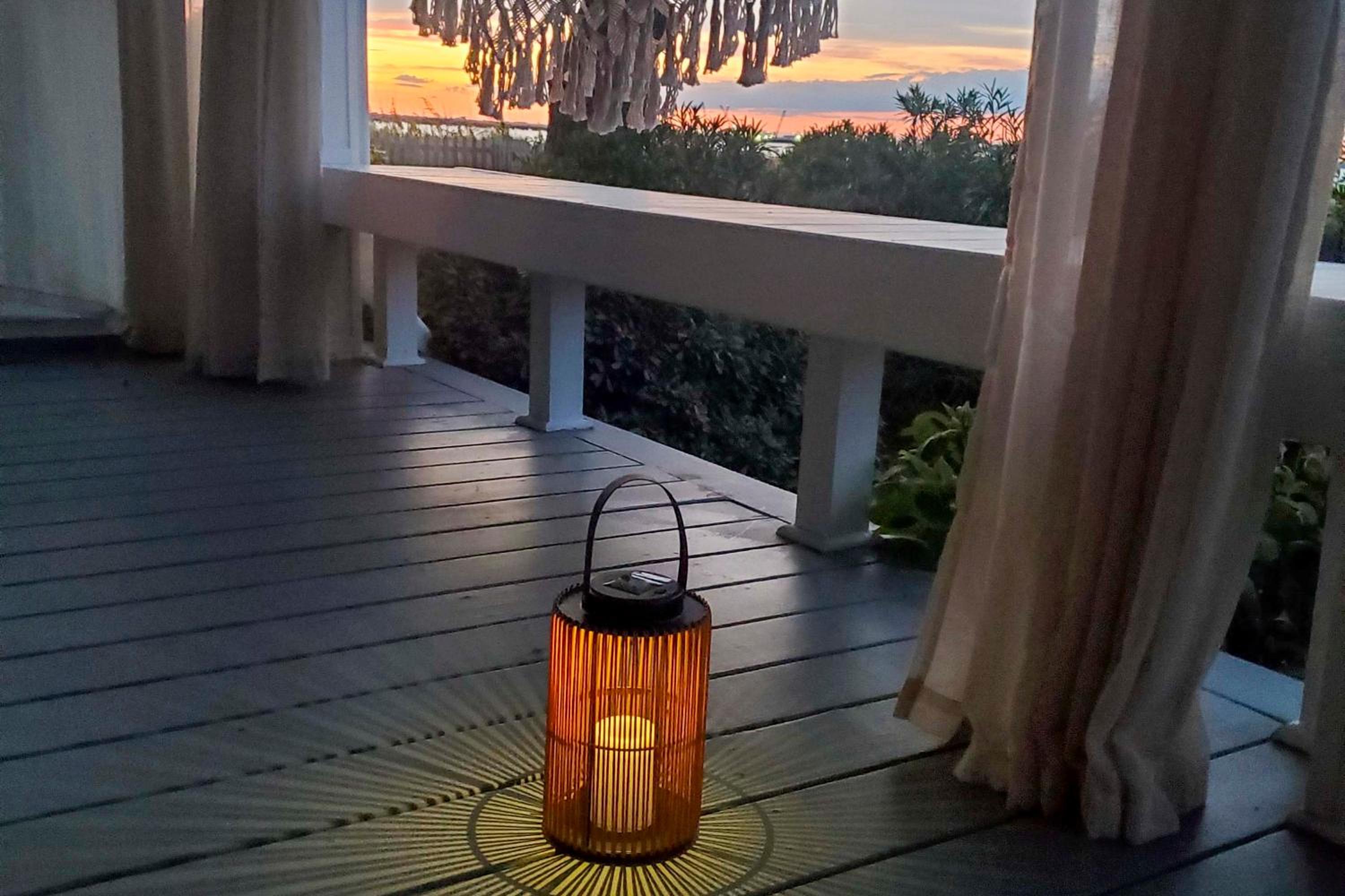 Pets Welcome Beachfront Family Retreat in Norfolk