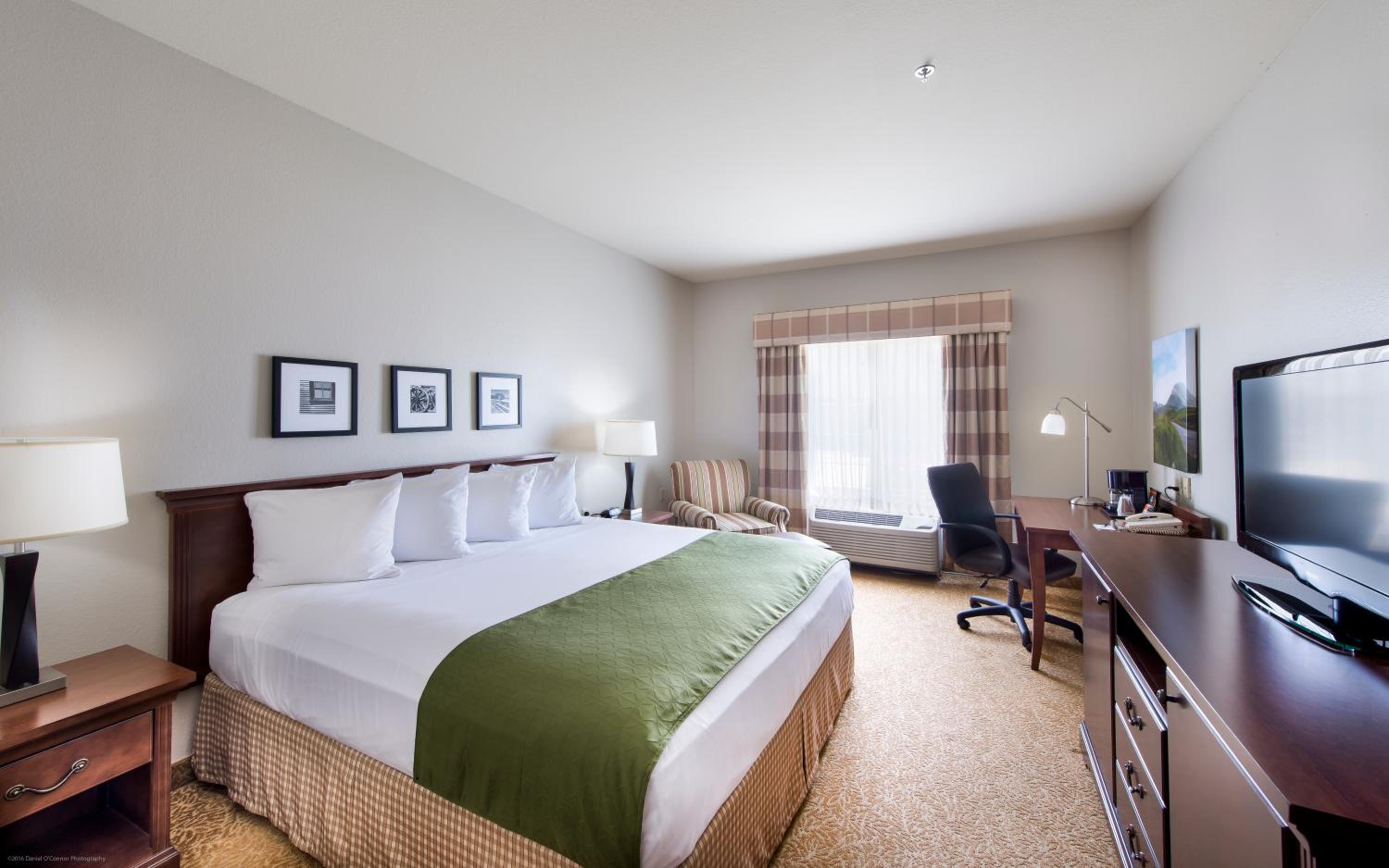 Greeley Vacations - Country Inn  Suites by Radisson, Greeley, CO - Property Image 17
