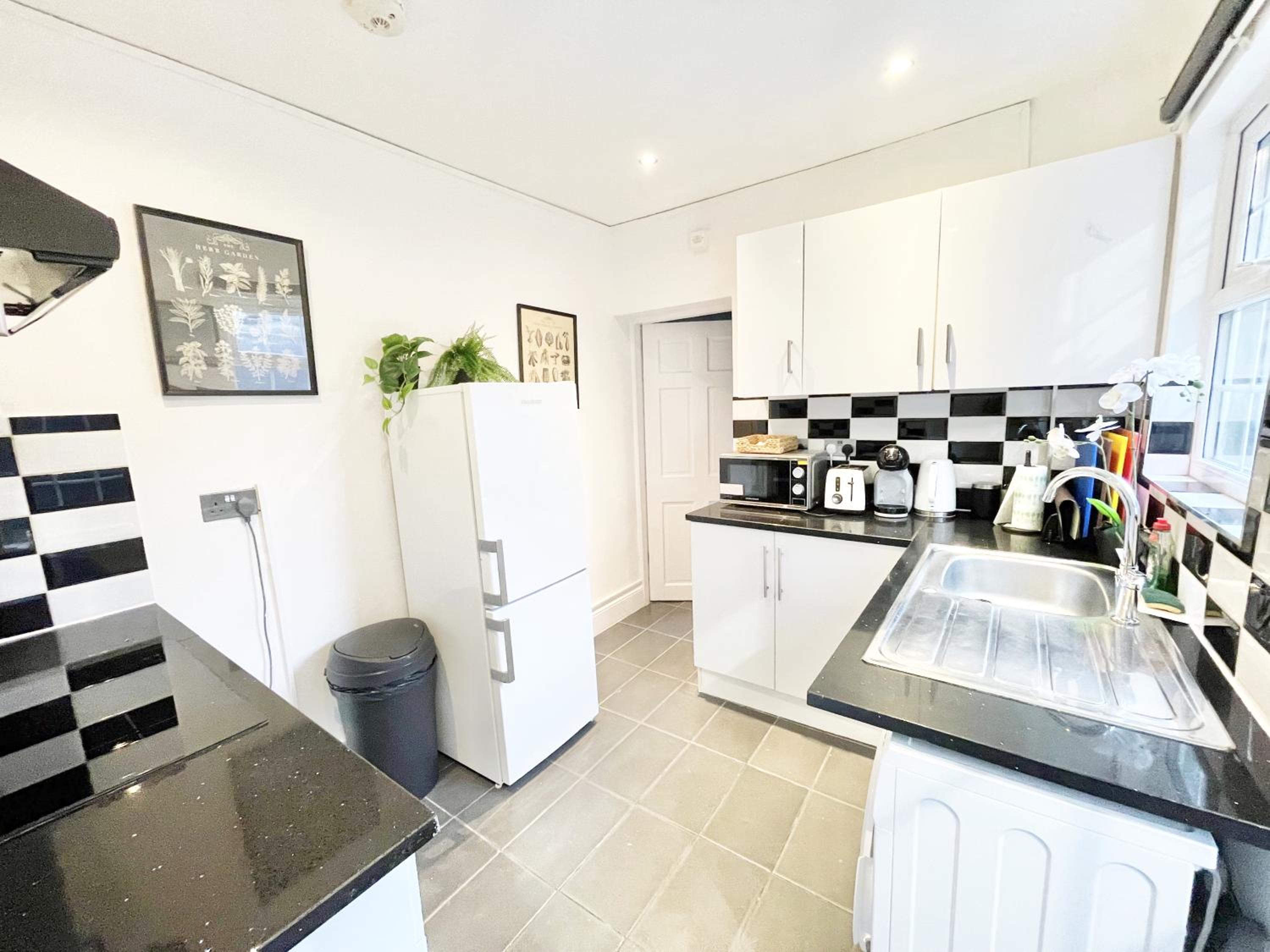 Wembley Royal Residence - Free Parking