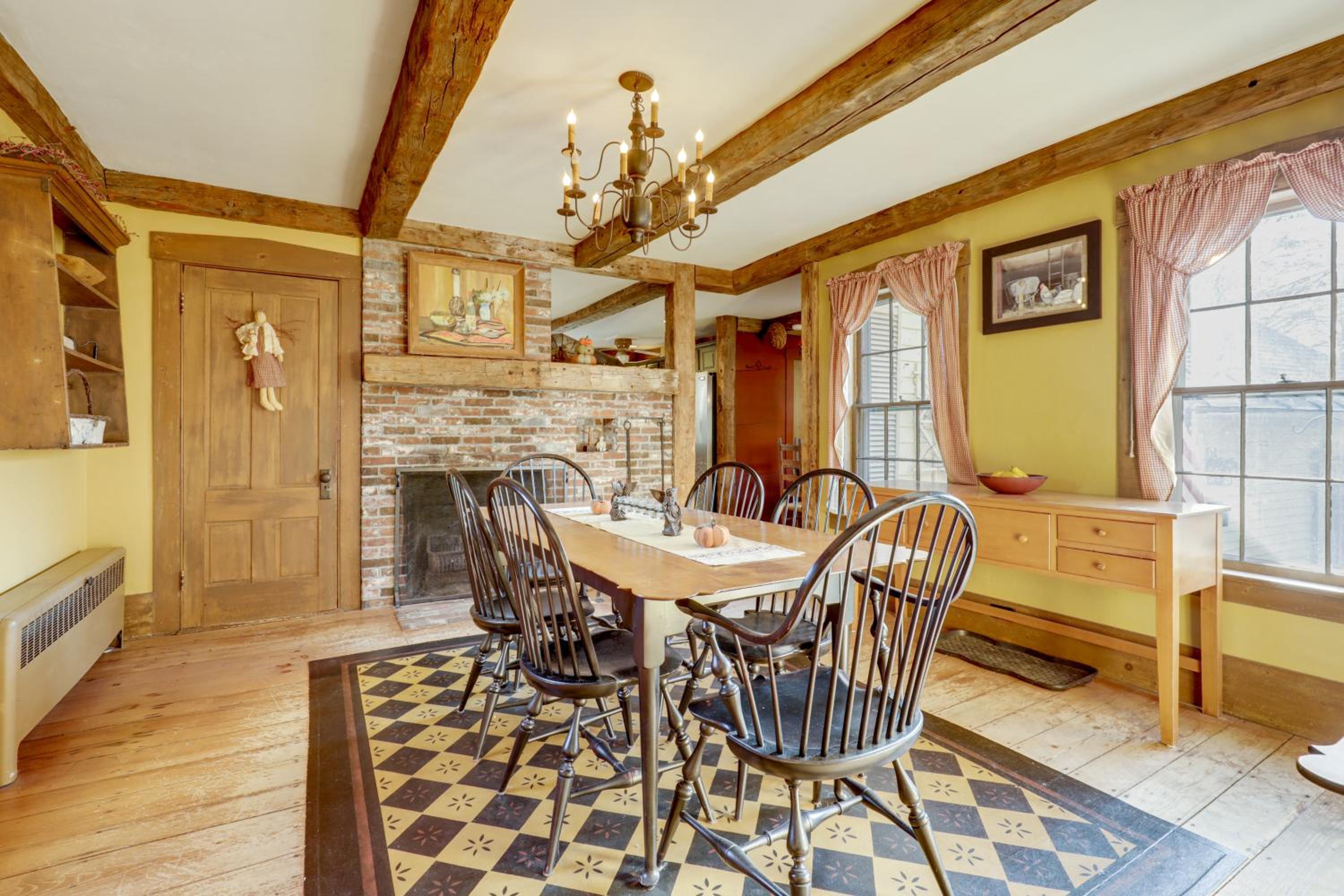 All-Season Lakefront Escape 8 Mi to Mount Sunapee