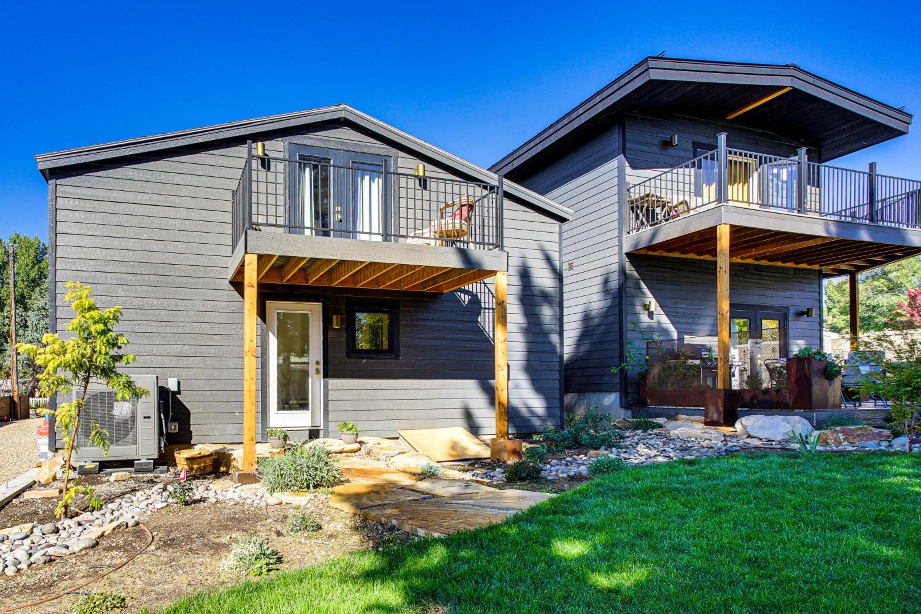 17 Mi to Sundance Mtn Home with Shared Yard