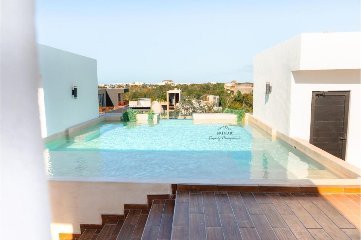 PH 3BR Jacuzzi beach club pass