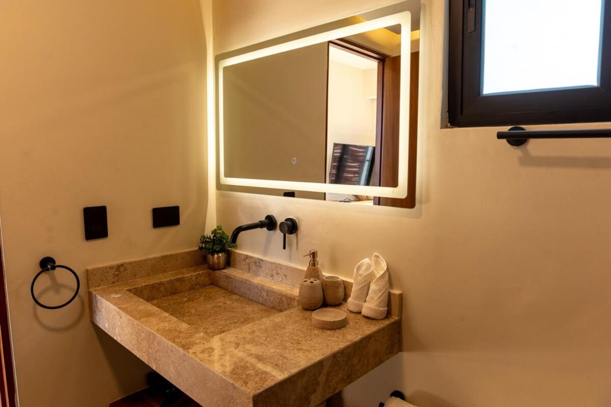 PH 3BR Jacuzzi beach club pass