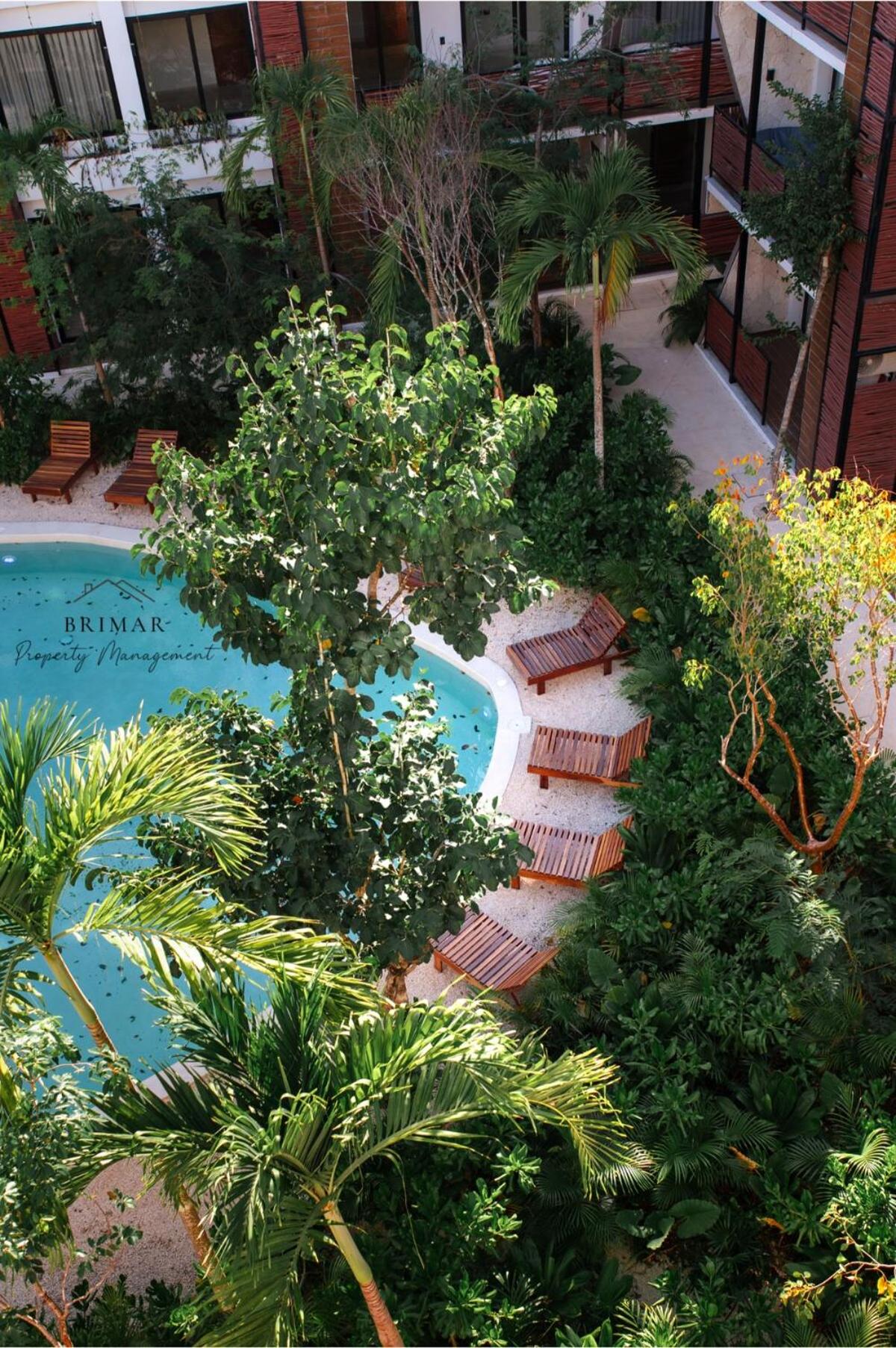PH 3BR Jacuzzi beach club pass