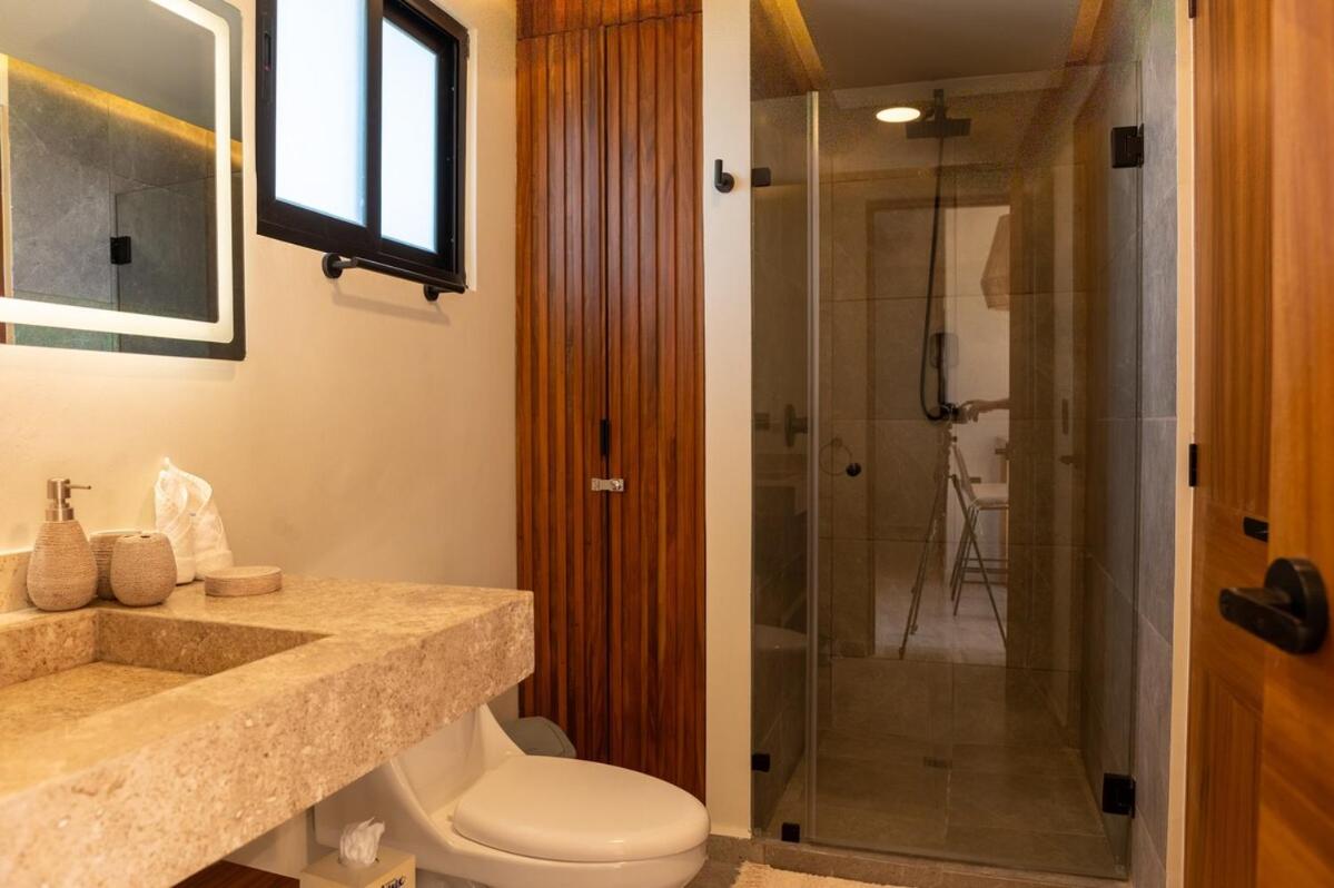PH 3BR Jacuzzi beach club pass