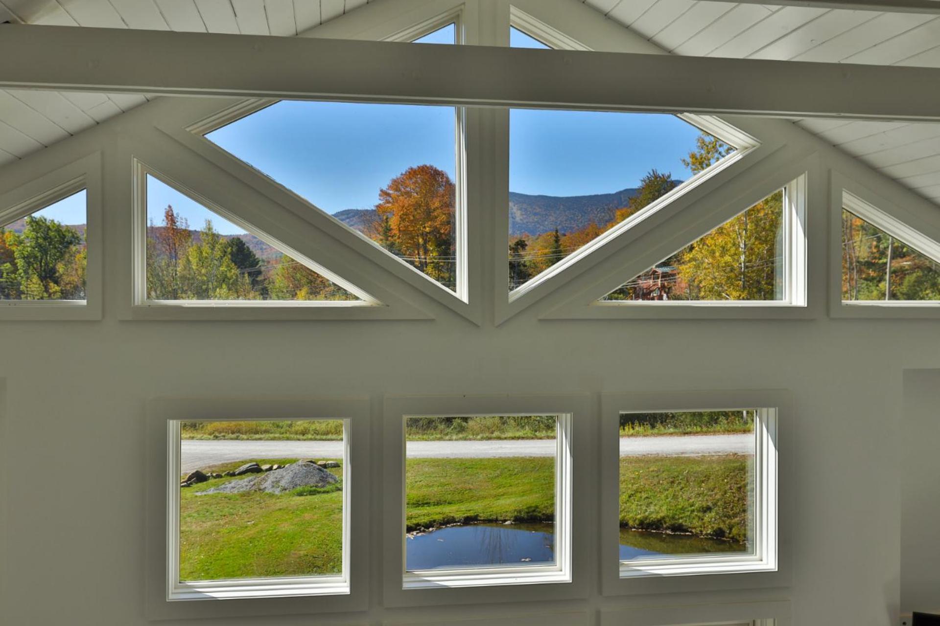 Chalet 91 at Killington - 4BR Luxury Lodge with Hot Tub, Sauna, Pool Table