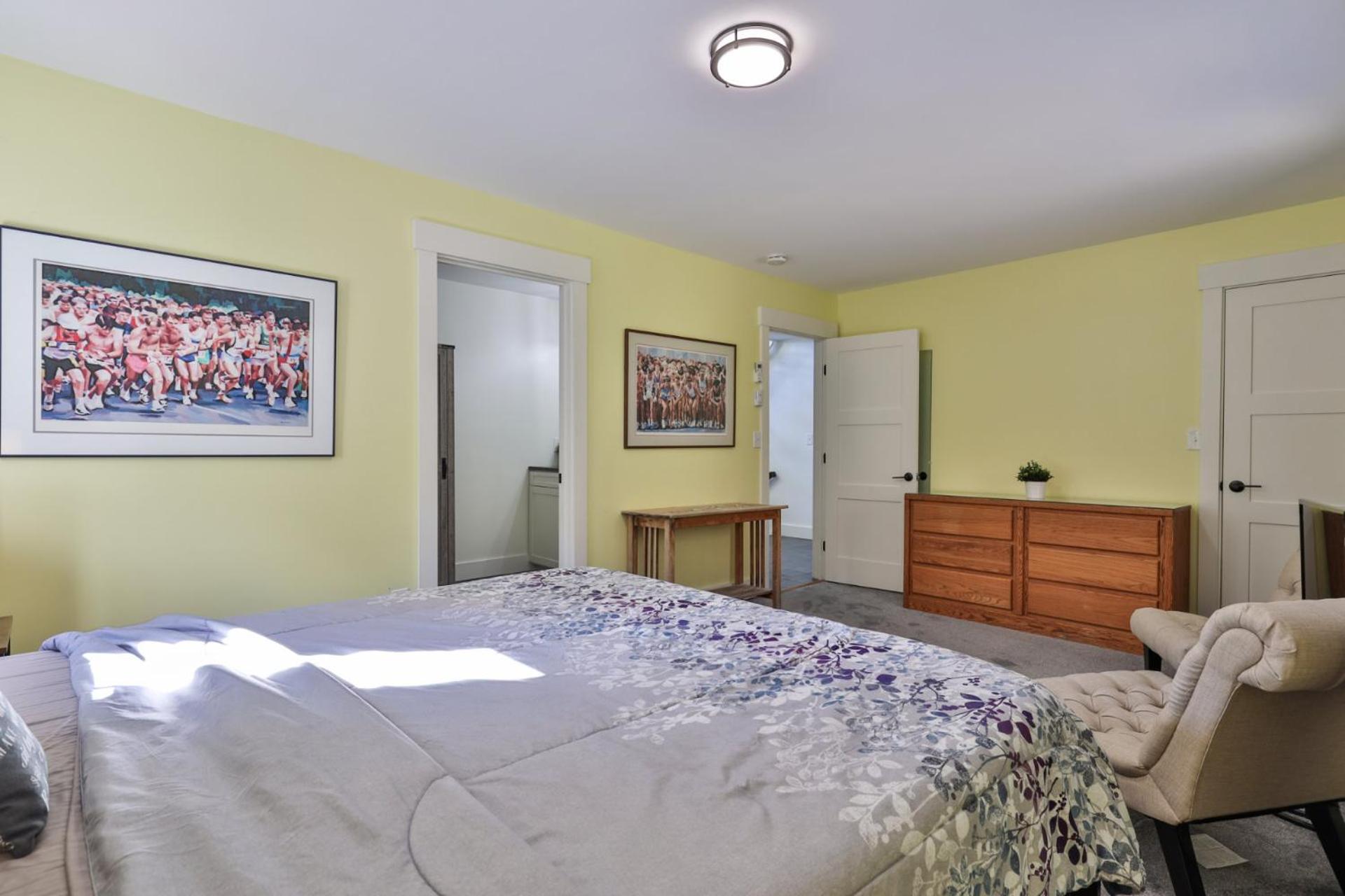 Chalet 91 at Killington - 4BR Luxury Lodge with Hot Tub, Sauna, Pool Table