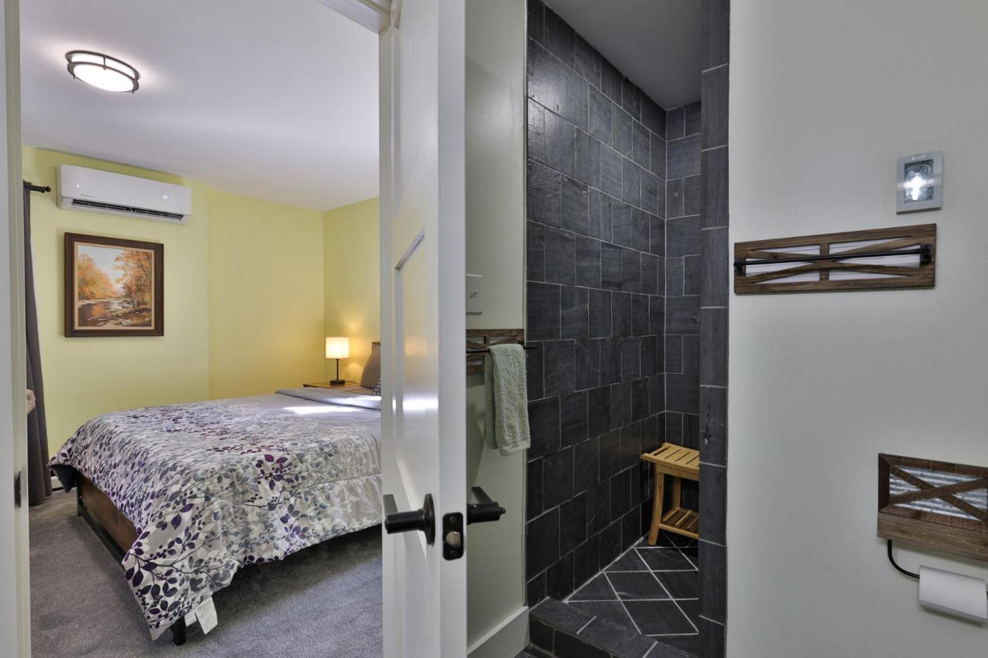 Chalet 91 at Killington - 4BR Luxury Lodge with Hot Tub, Sauna, Pool Table