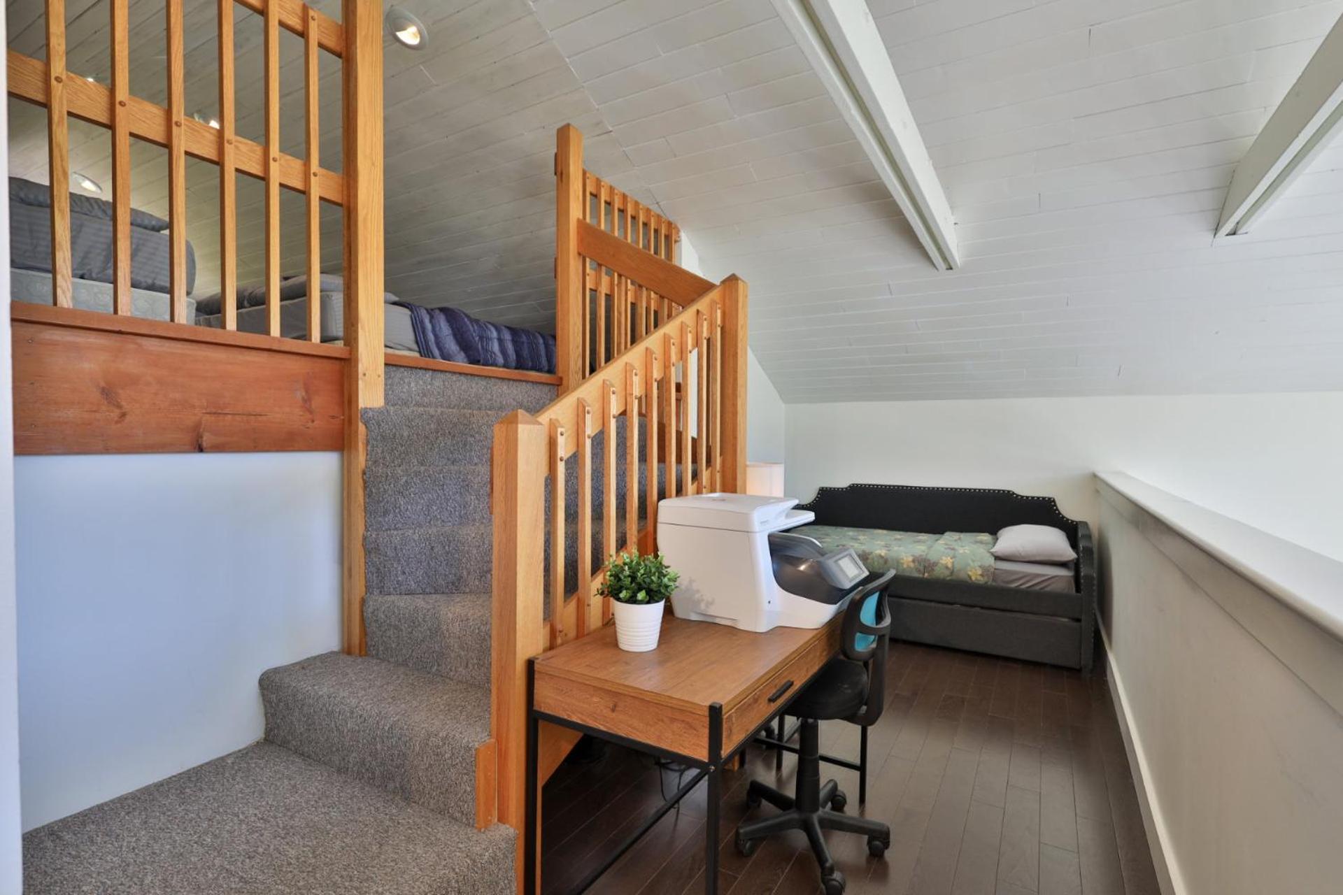 Chalet 91 at Killington - 4BR Luxury Lodge with Hot Tub, Sauna, Pool Table