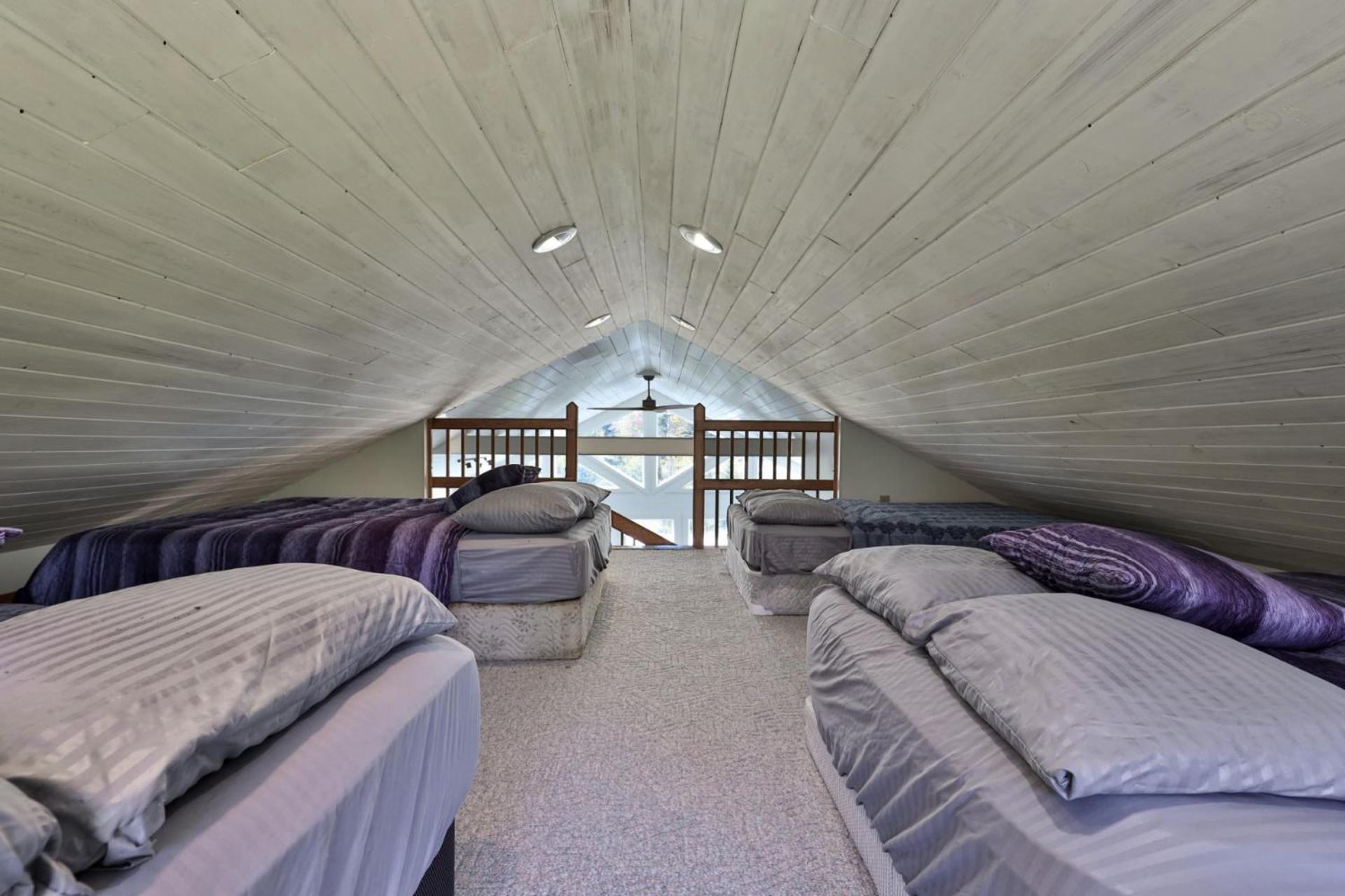 Chalet 91 at Killington - 4BR Luxury Lodge with Hot Tub, Sauna, Pool Table
