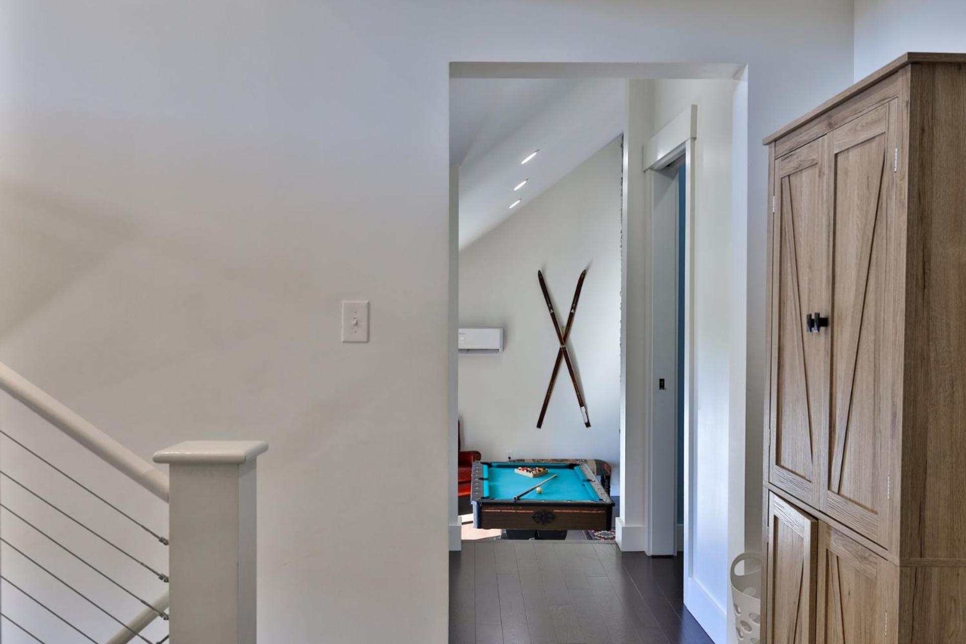 Chalet 91 at Killington - 4BR Luxury Lodge with Hot Tub, Sauna, Pool Table