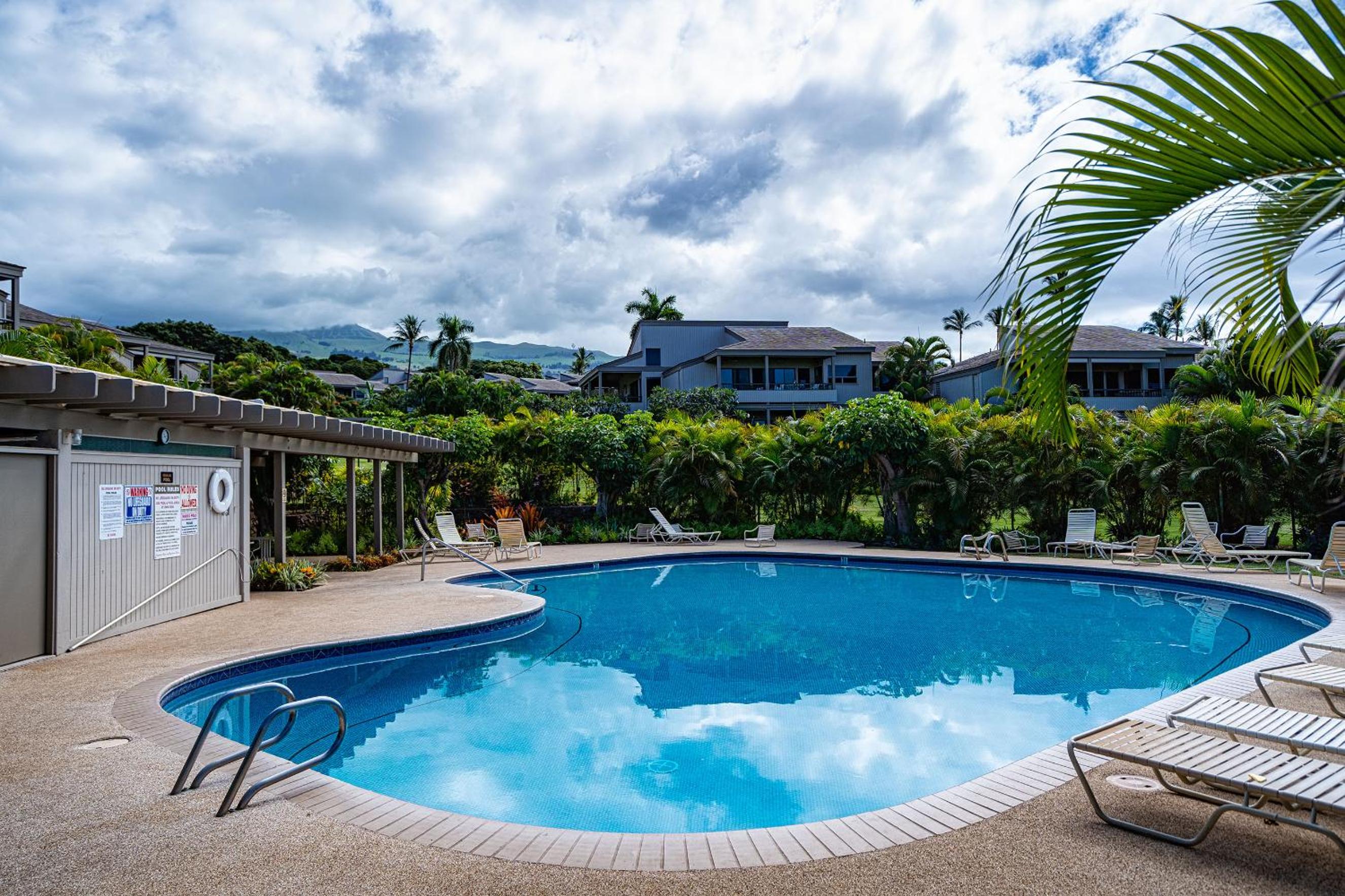 Wailea Ekolu 1204 - Modern Ocean View Condo w/ large Lanai, King Bed, & Split AC