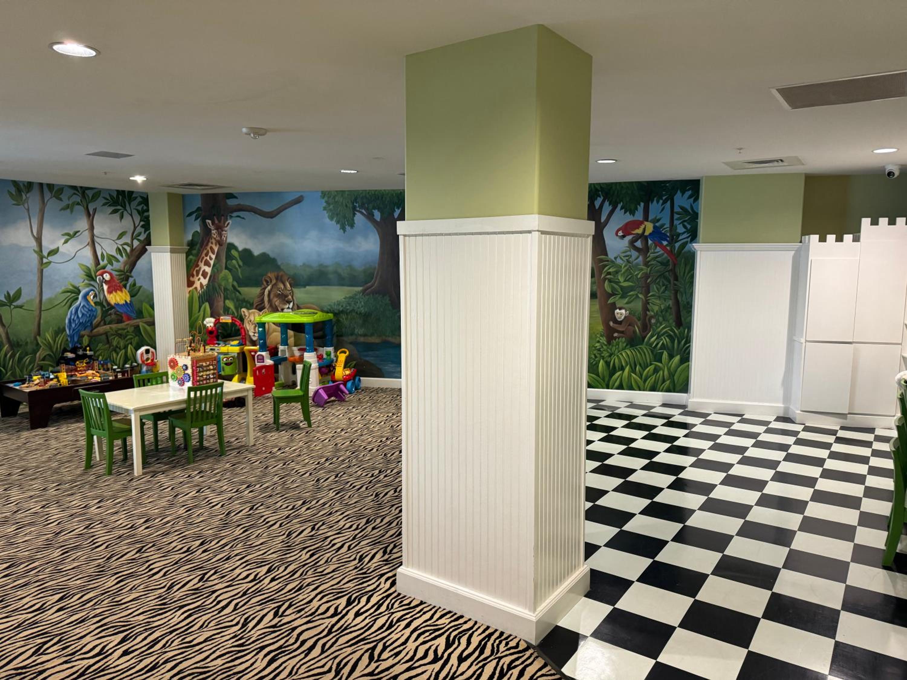 Diamond Beach Dreamscape Penthouse 6PH3