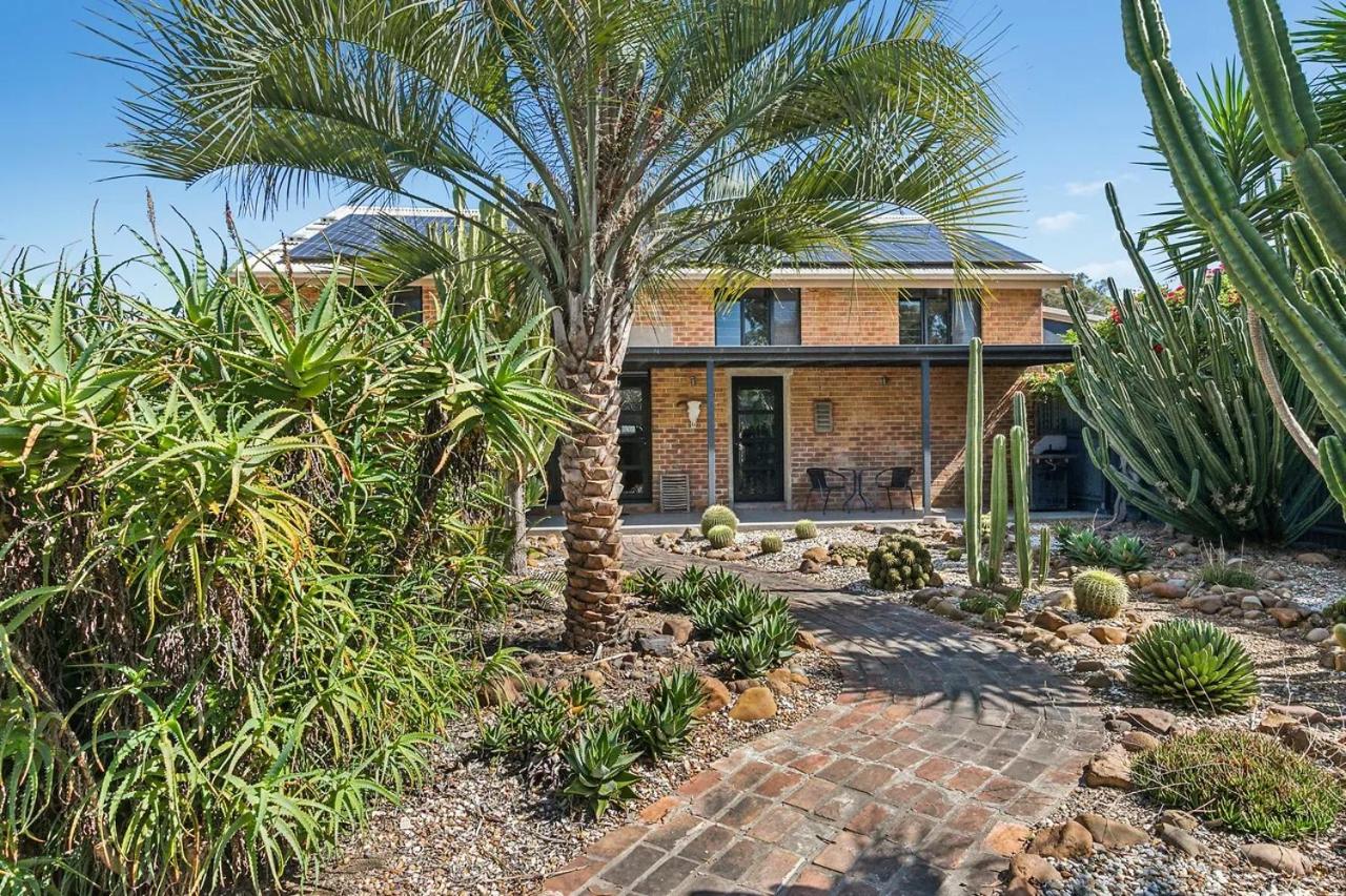Palm Springs Retreat Hunter Valley