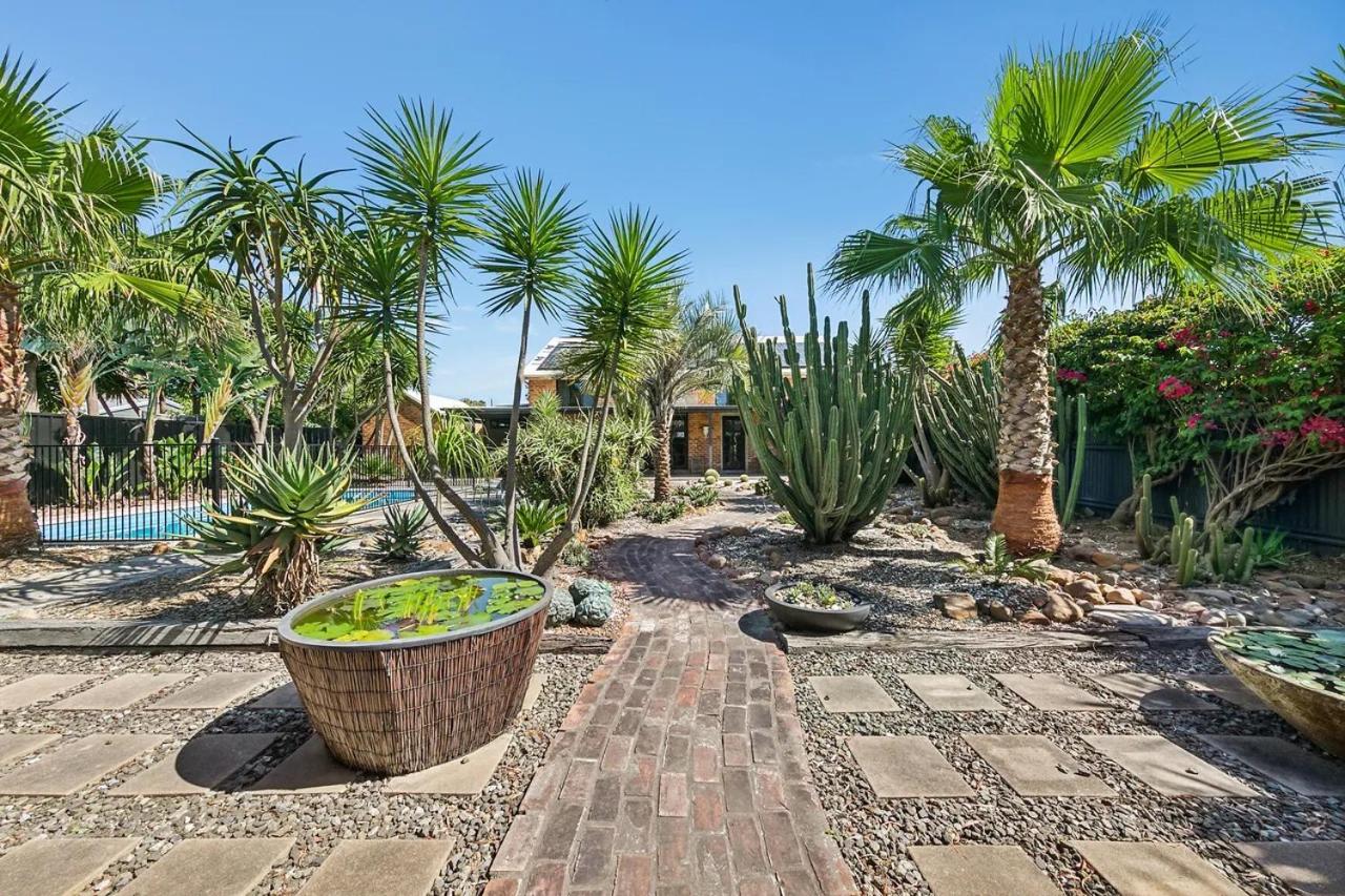 Palm Springs Retreat Hunter Valley