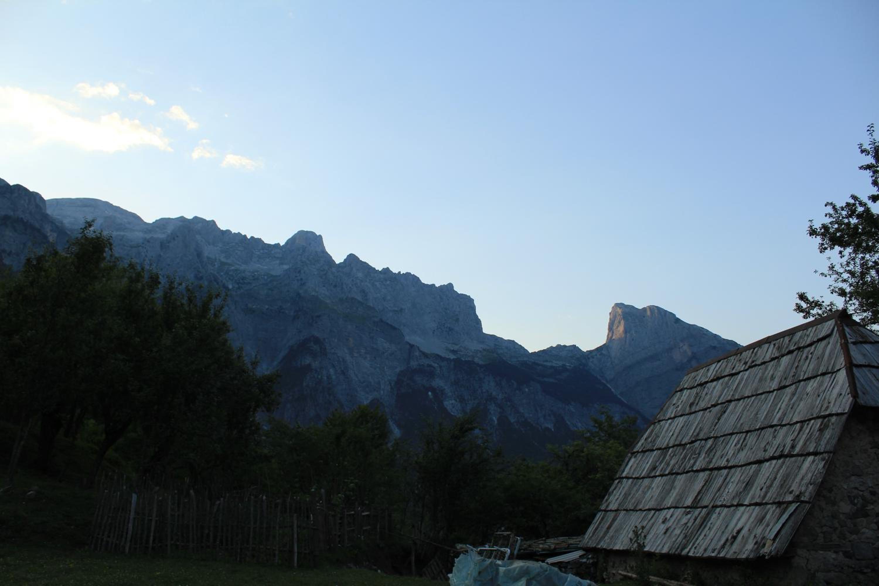 Molla Guest House