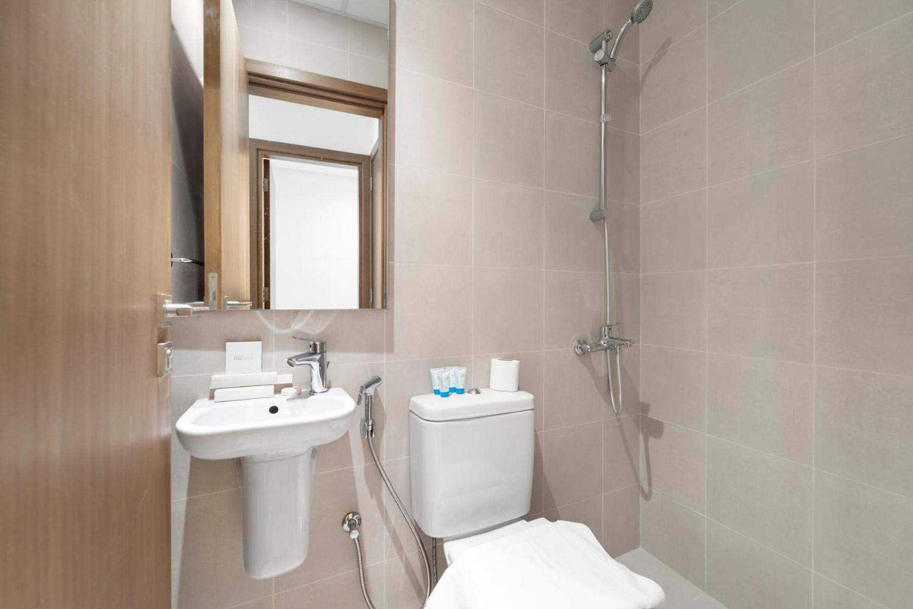 2BR with M CF7B Partial Canal View