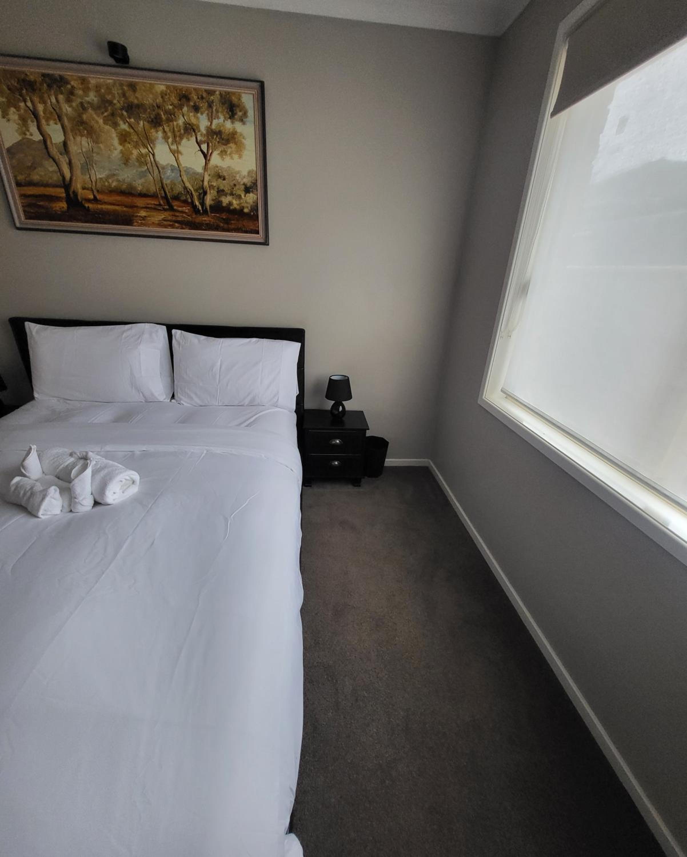 Private Room 1- The Minimalist Escape