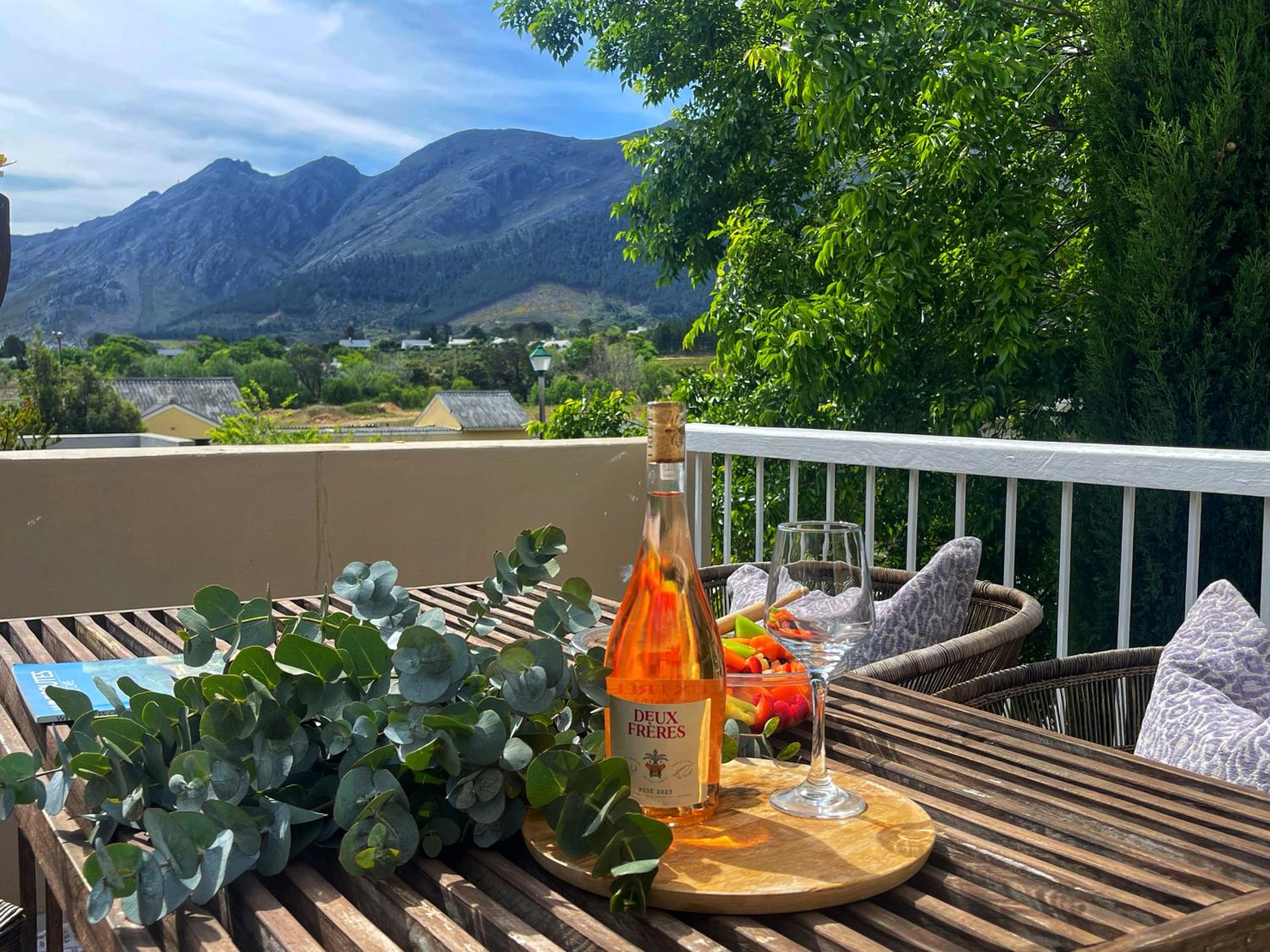 Mountain views oasis