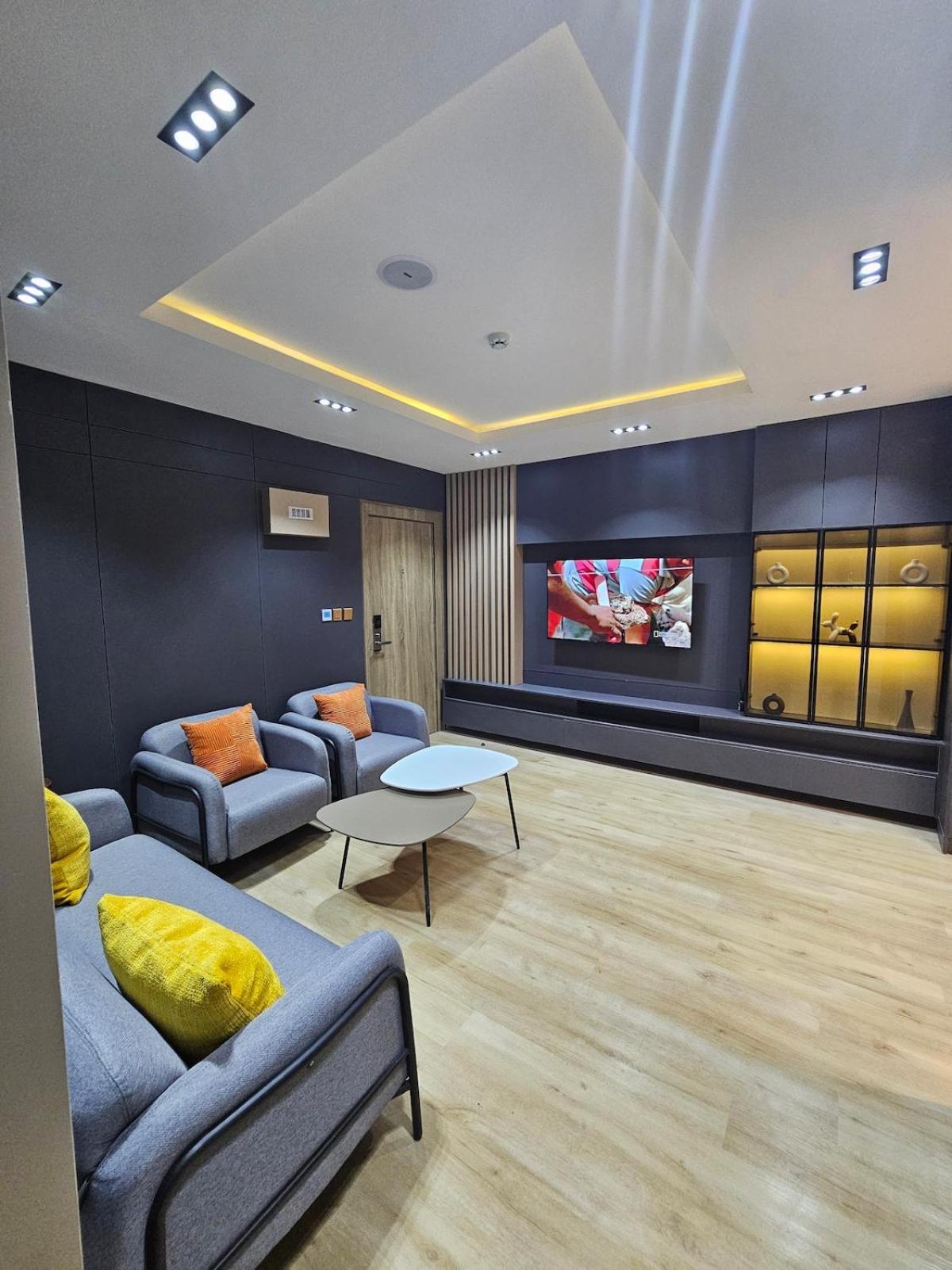 Sapphire Suite