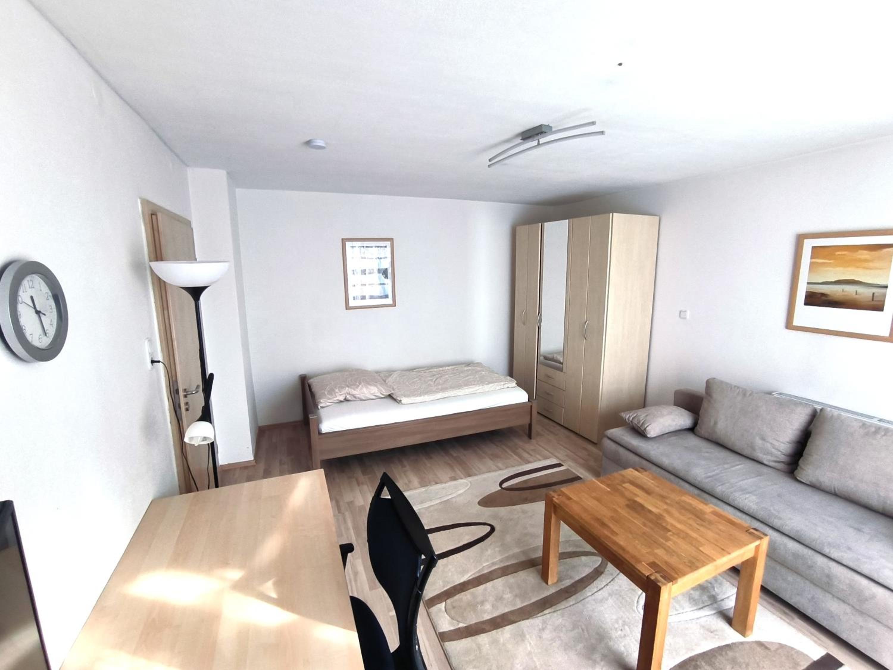 Bahnhofs-und Zentrumsnahe schöne 2-Zimmer Wohnung