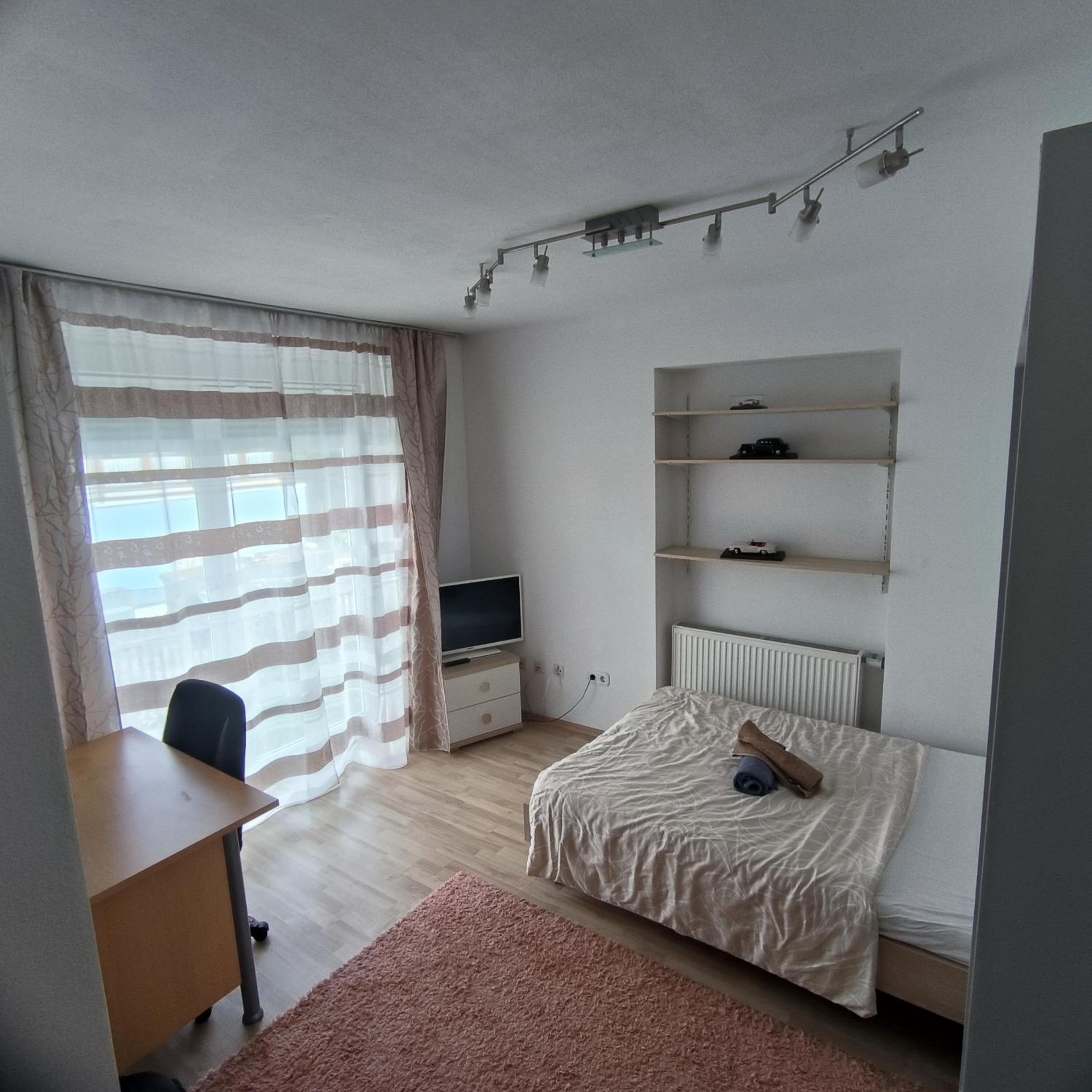 Bahnhofs-und Zentrumsnahe schöne 2-Zimmer Wohnung
