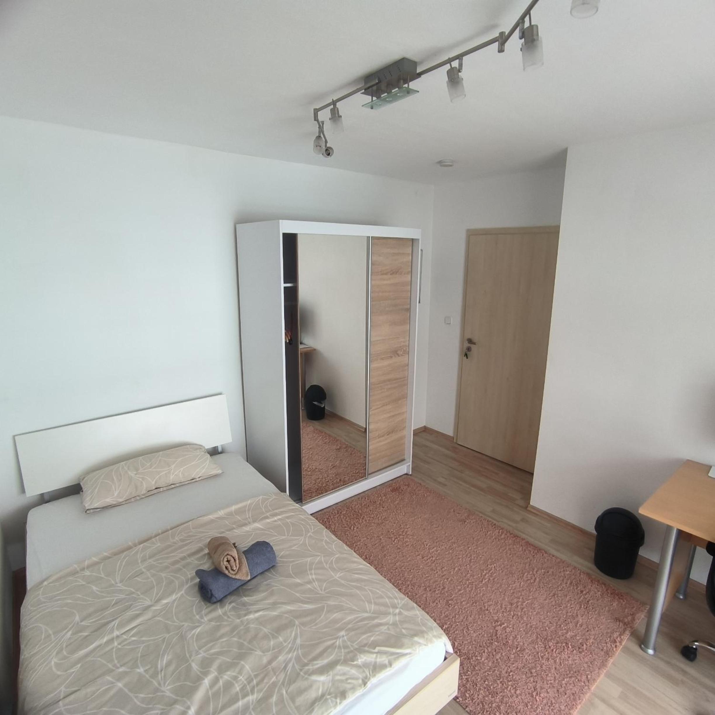 Bahnhofs-und Zentrumsnahe schöne 2-Zimmer Wohnung