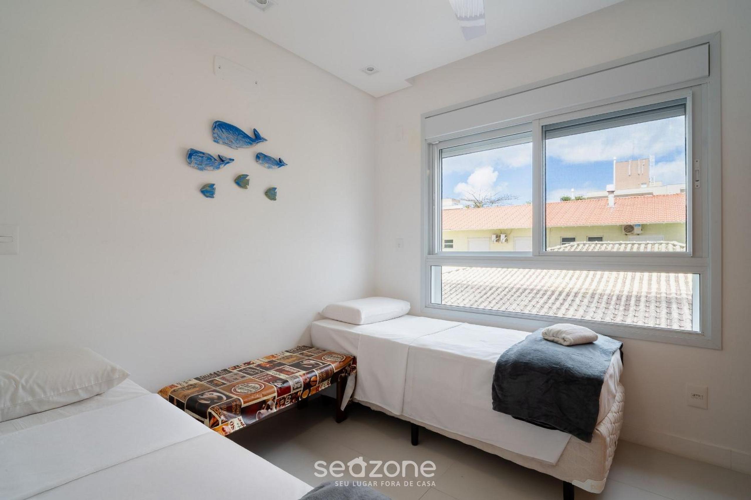 Apt w/ balcony and grill 220m from the Sea CAR0201