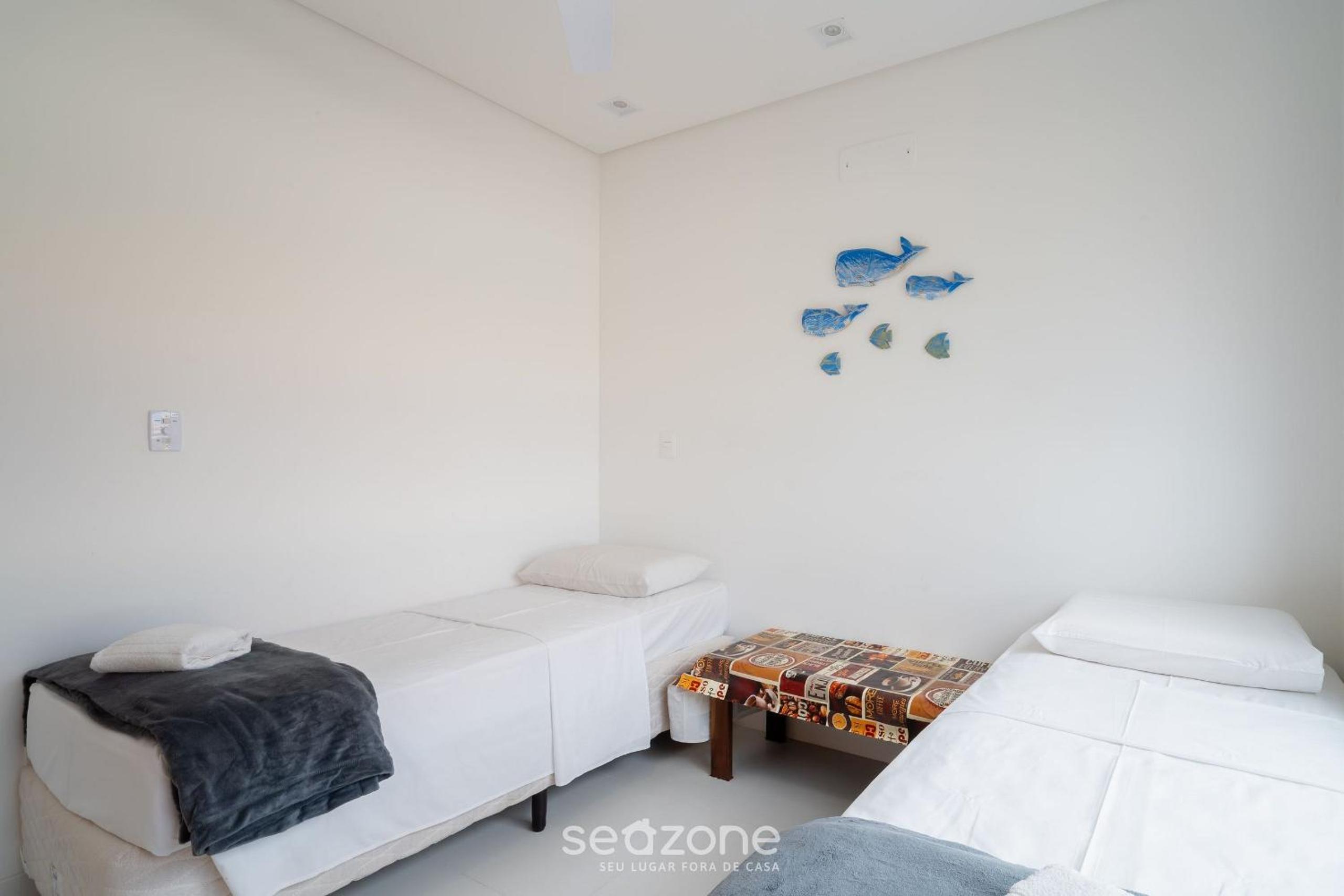 Apt w/ balcony and grill 220m from the Sea CAR0201