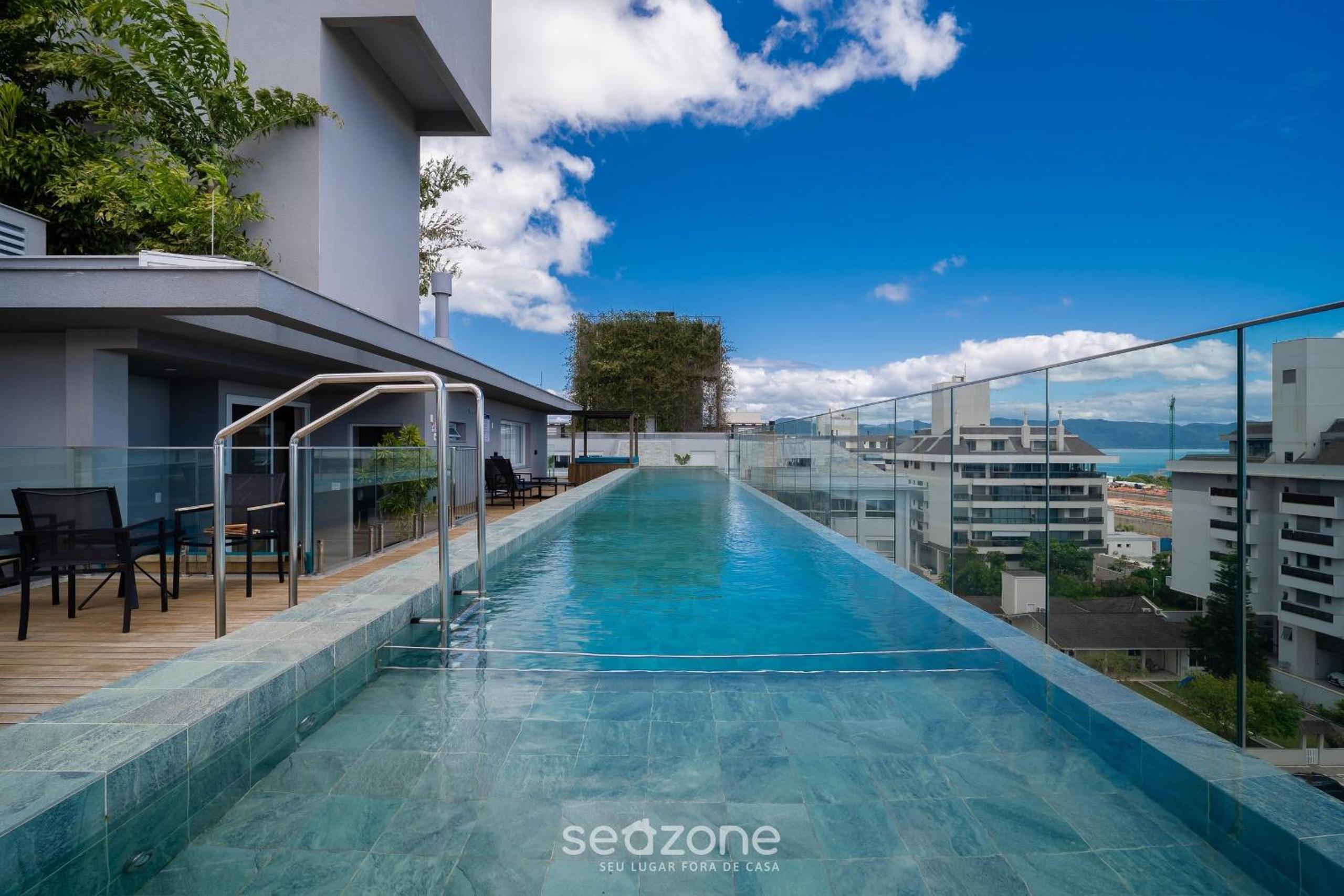 Apt w/ balcony and grill 220m from the Sea CAR0201