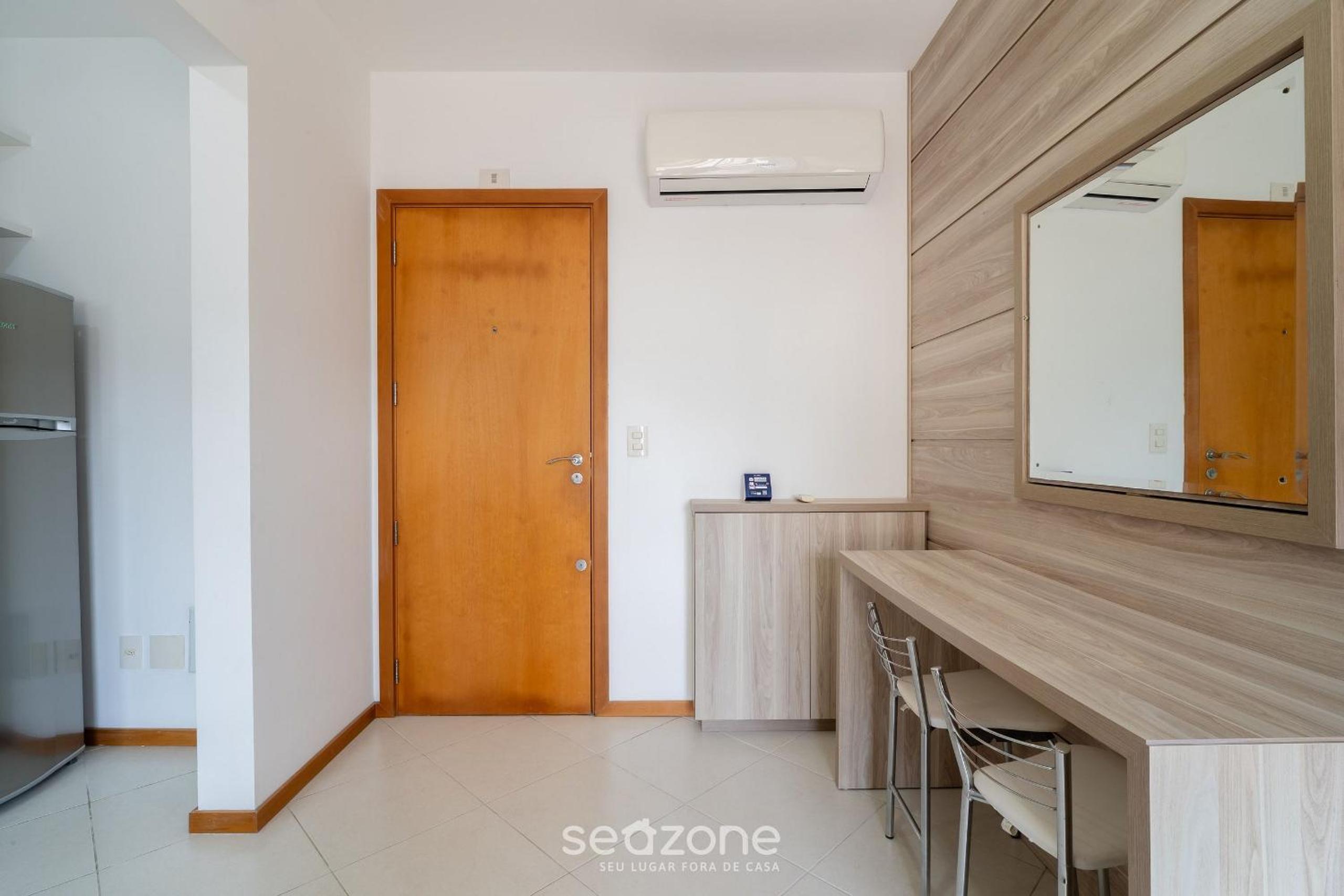 1-bedroom apartment 850 m from MASC - CFE0503