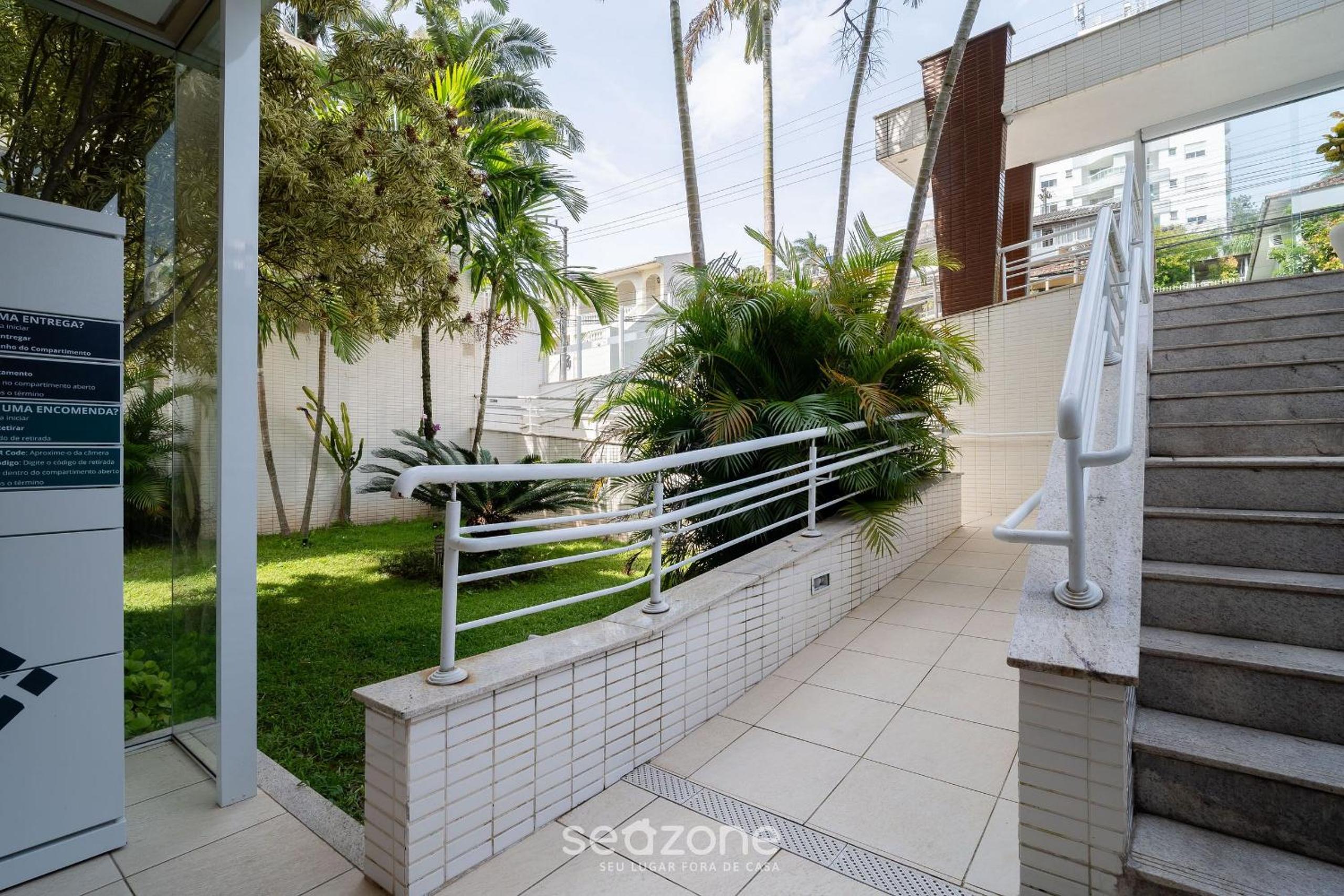 1-bedroom apartment 850 m from MASC - CFE0503