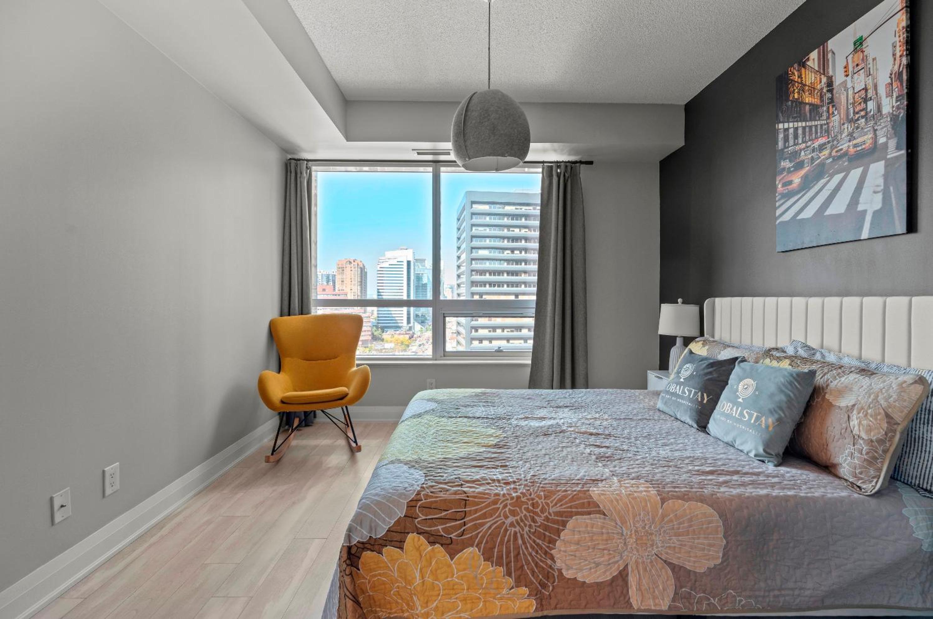 Panoramic 2 Bedroom 2 Bathroom Condo Sheppard Metro North York Toronto