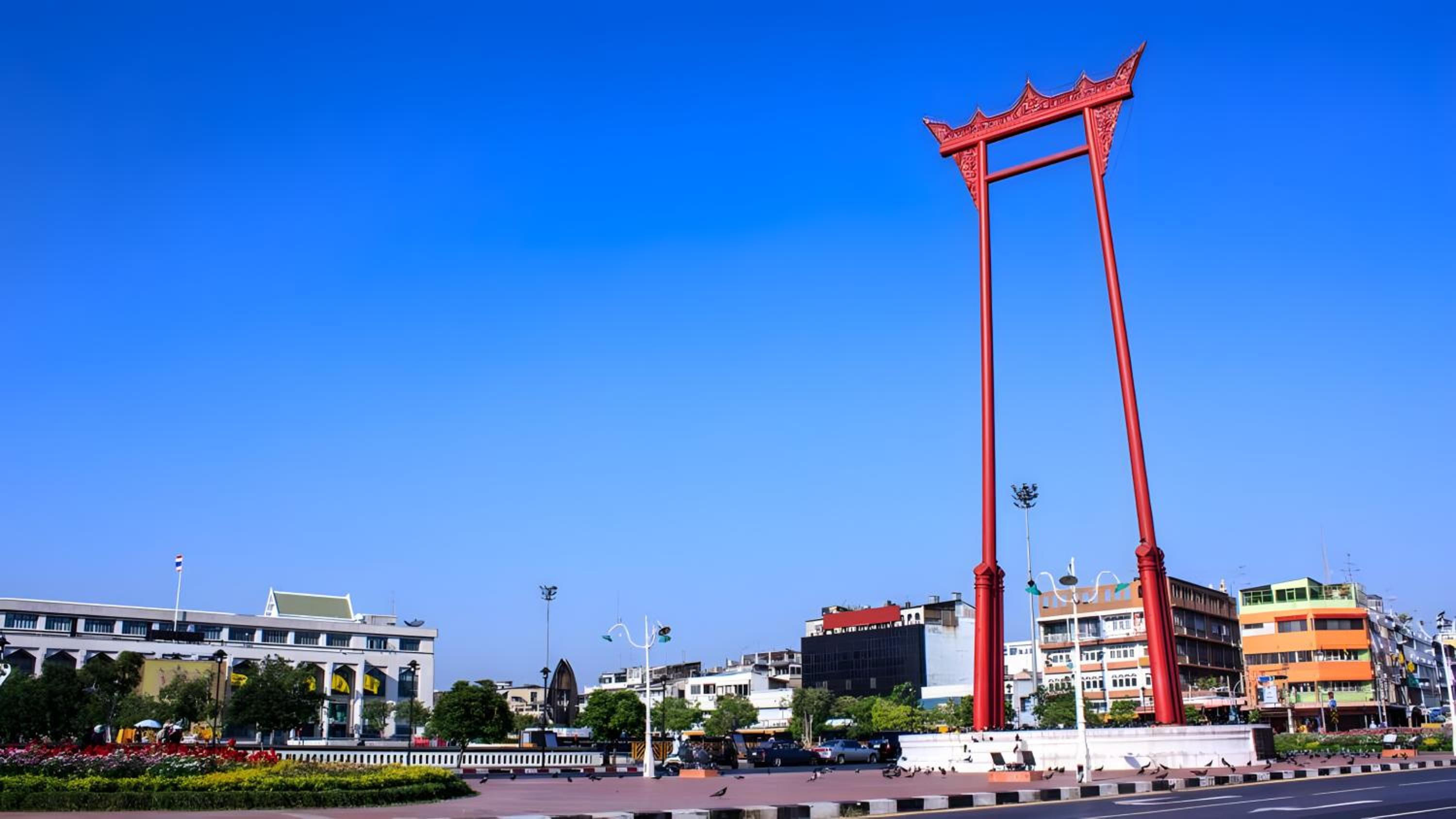 xxGO INN The Giant Swing - โกอินน เสาชิงช้า