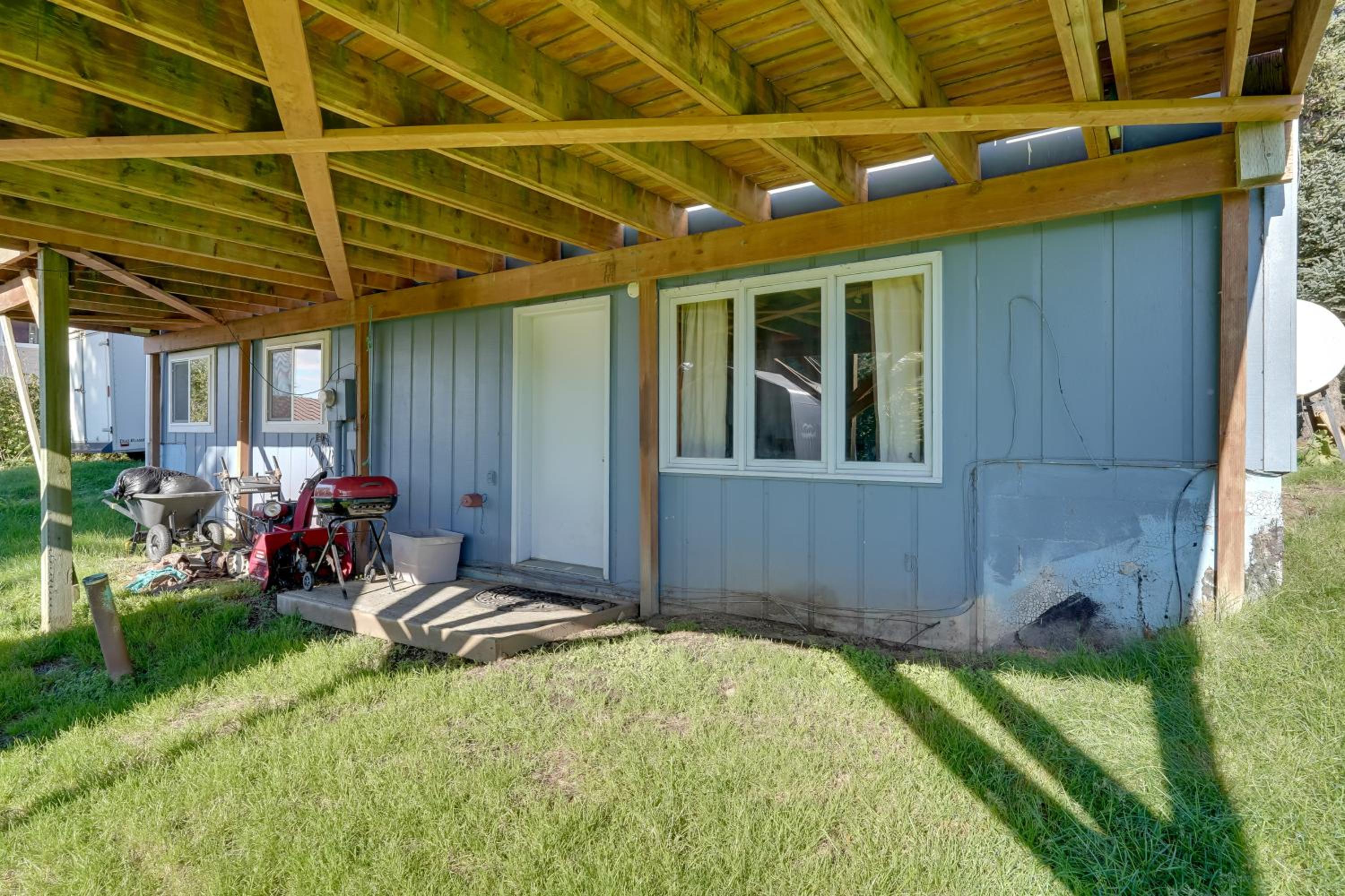 Fish and Hike! Home Base for Kachemak Bay Adventures