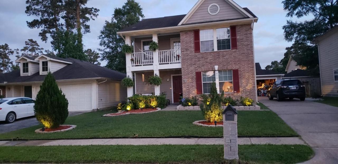 Home Away From Home 10-minutes IAH airport-Hospital-malls-Restaurants
