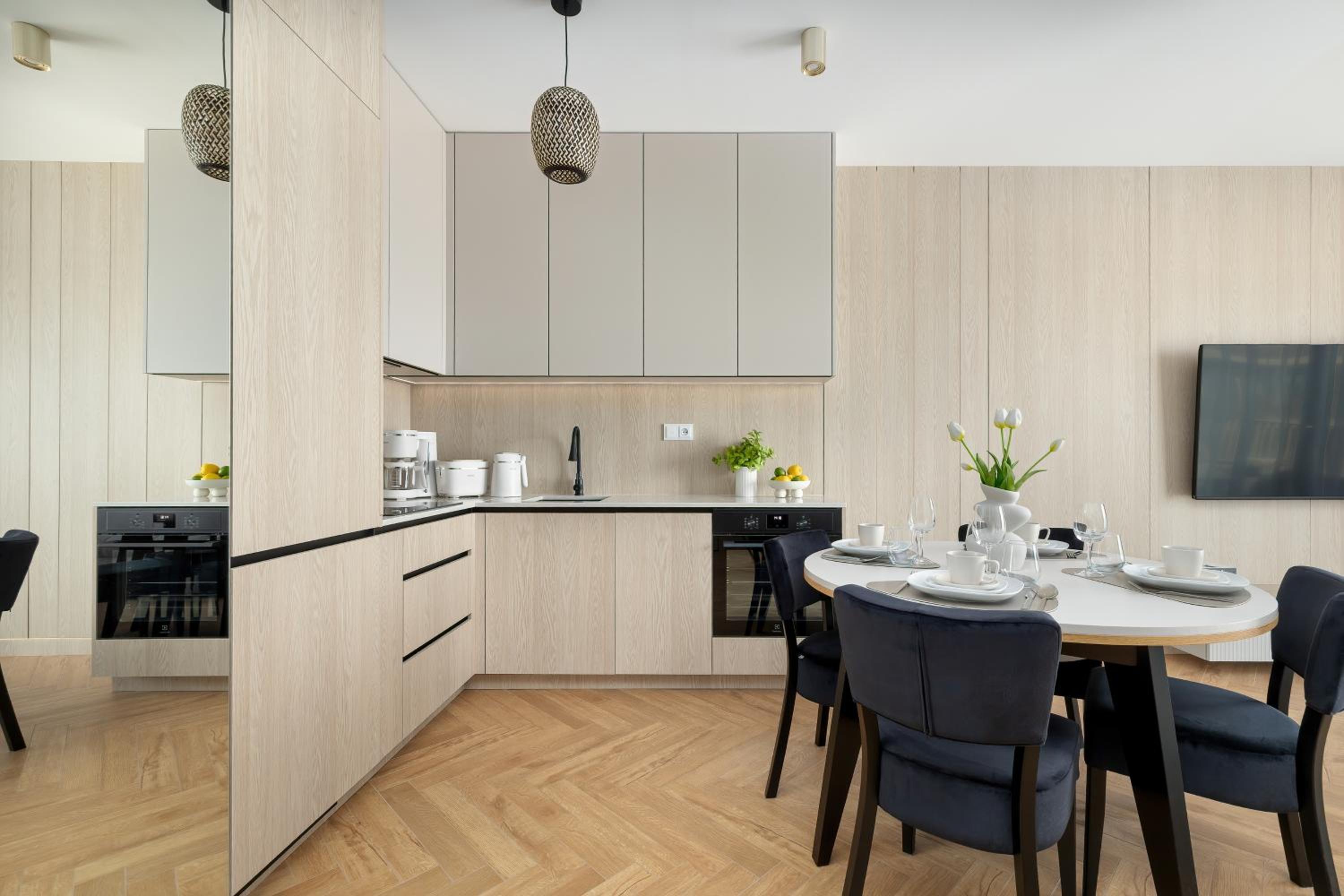 GREENERI PARK - Ambria Apartments