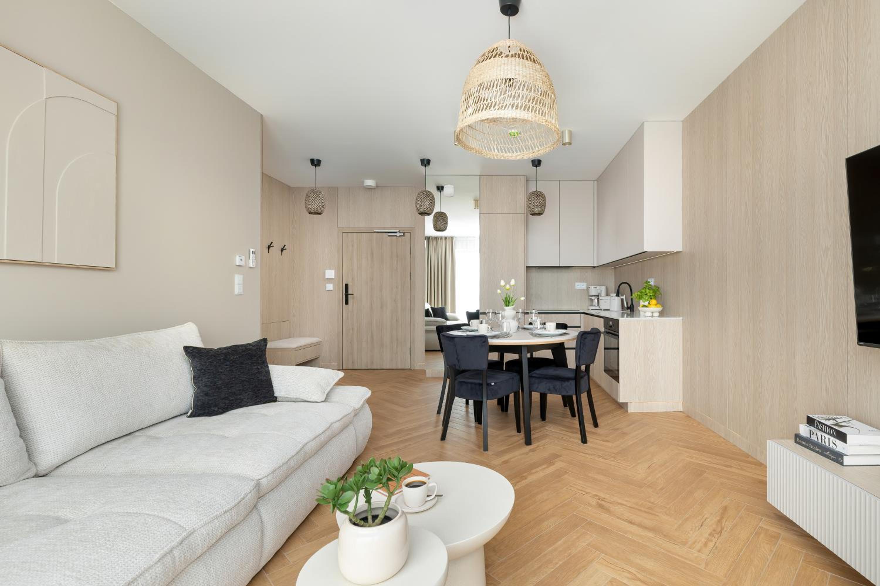 GREENERI PARK - Ambria Apartments
