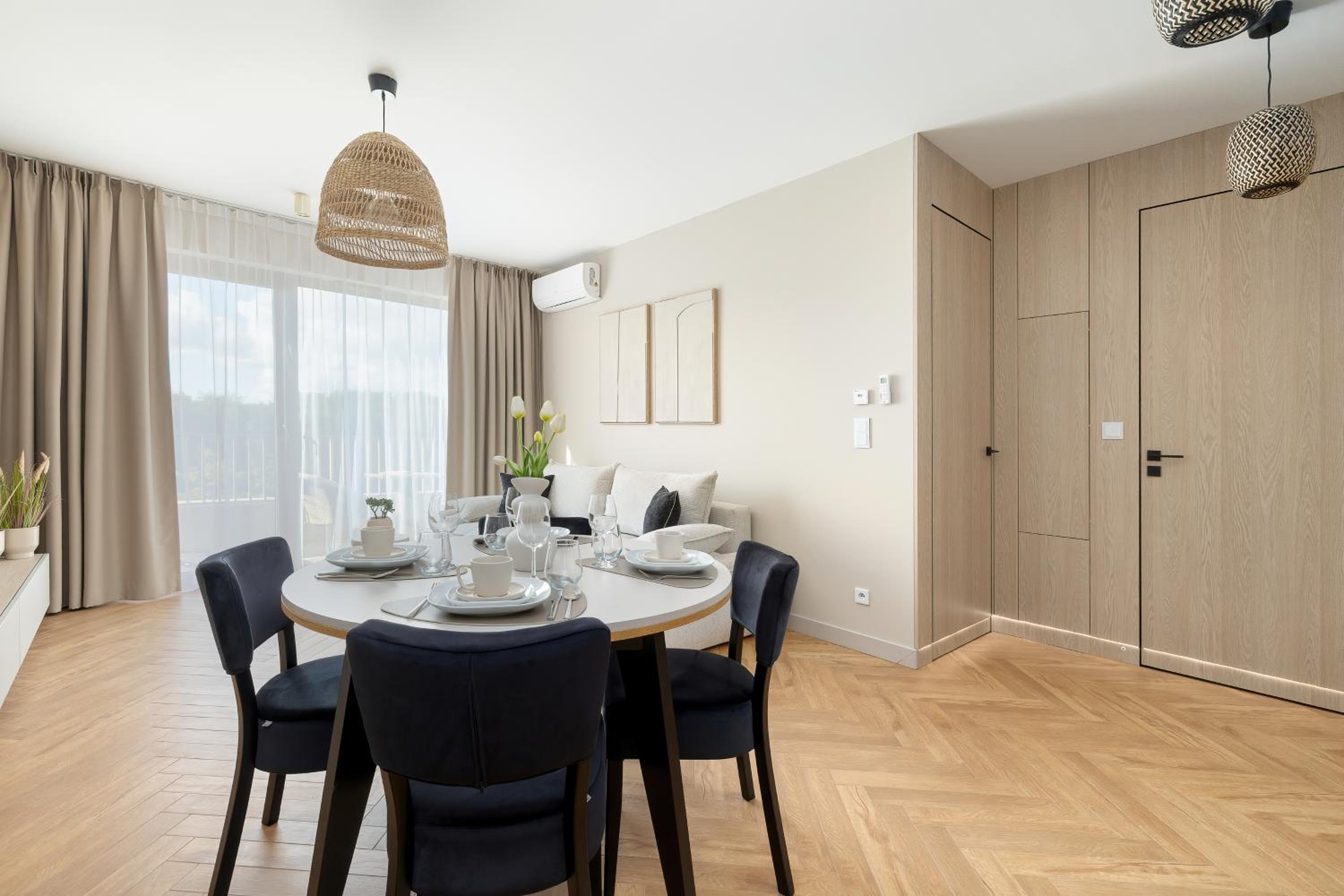 GREENERI PARK - Ambria Apartments
